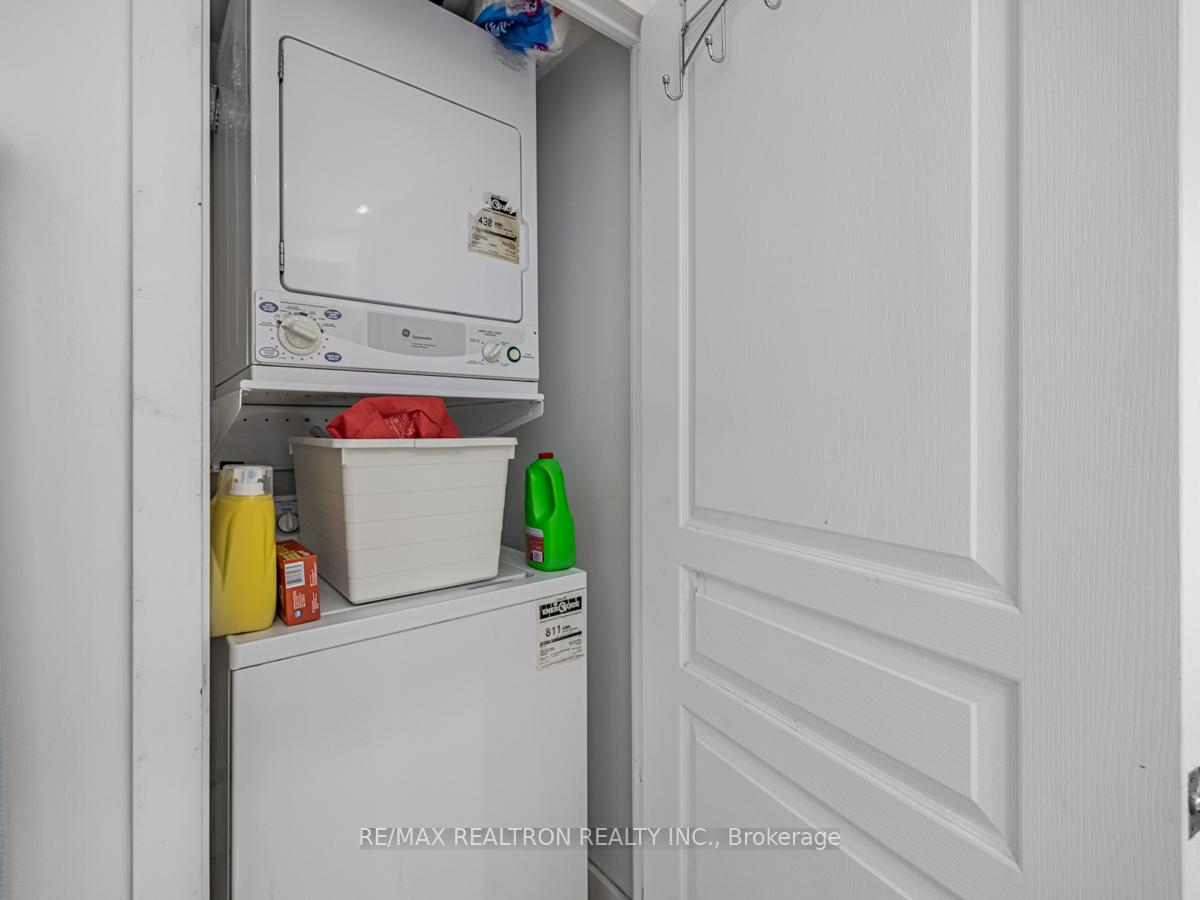 Photo 23 of Unit 917, 5 Marine Parade Drive, Etobicoke, Mimico — HOMEH