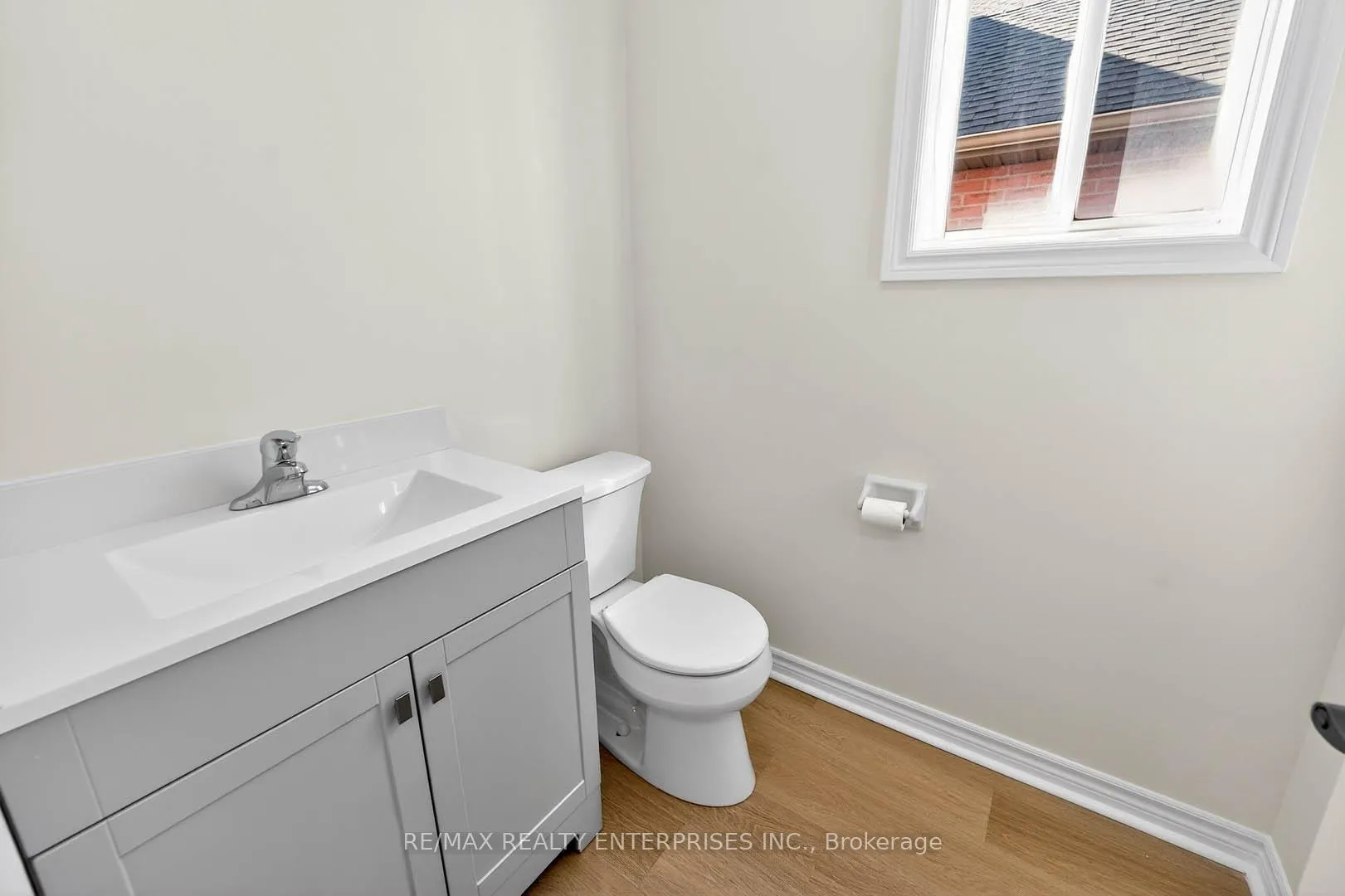 Photo 15 of 19 Midanbury Way, Hamilton, Mount Hope — HOMEH