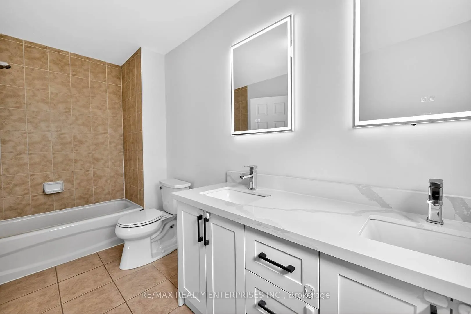 Photo 22 of 19 Midanbury Way, Hamilton, Mount Hope — HOMEH