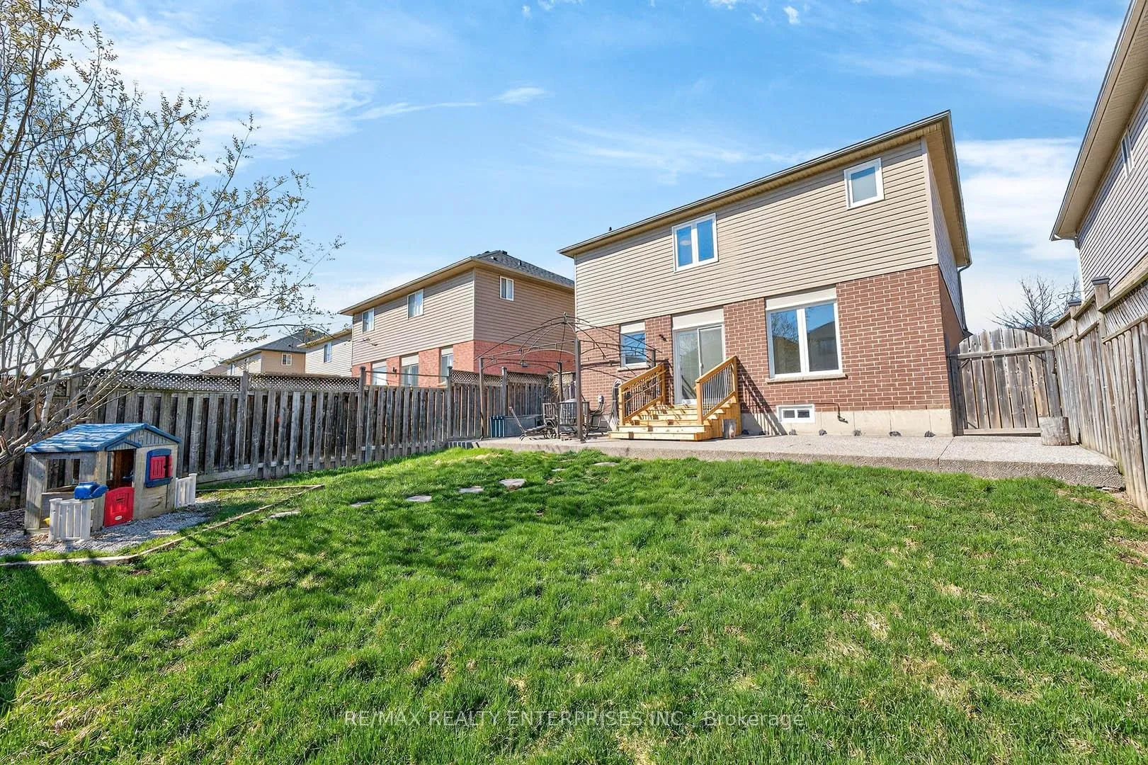 Photo 43 of 19 Midanbury Way, Hamilton, Mount Hope — HOMEH