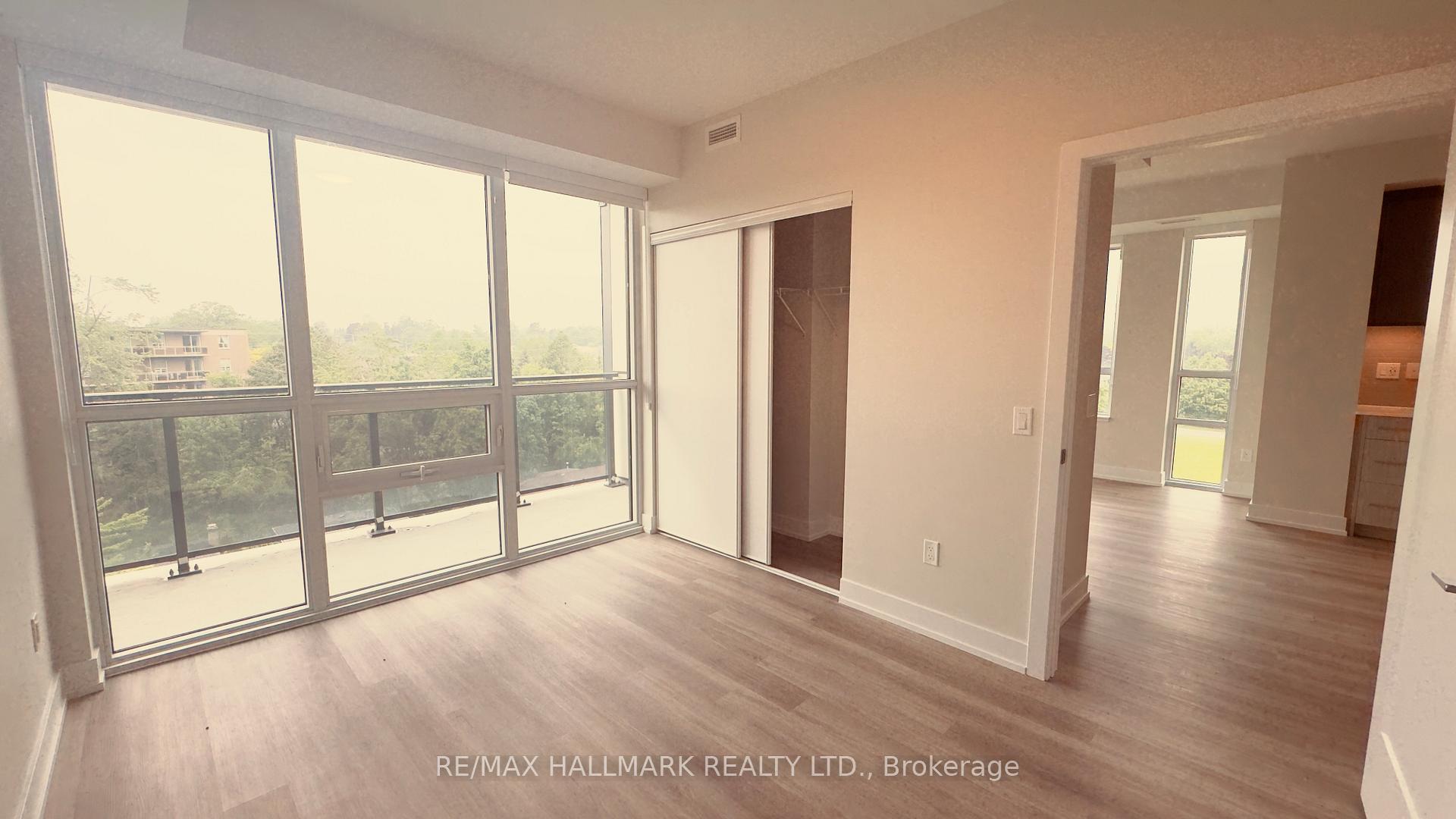 Photo 13 of Unit 422, 41 Johnson Street, Barrie, North Shore — HOMEH