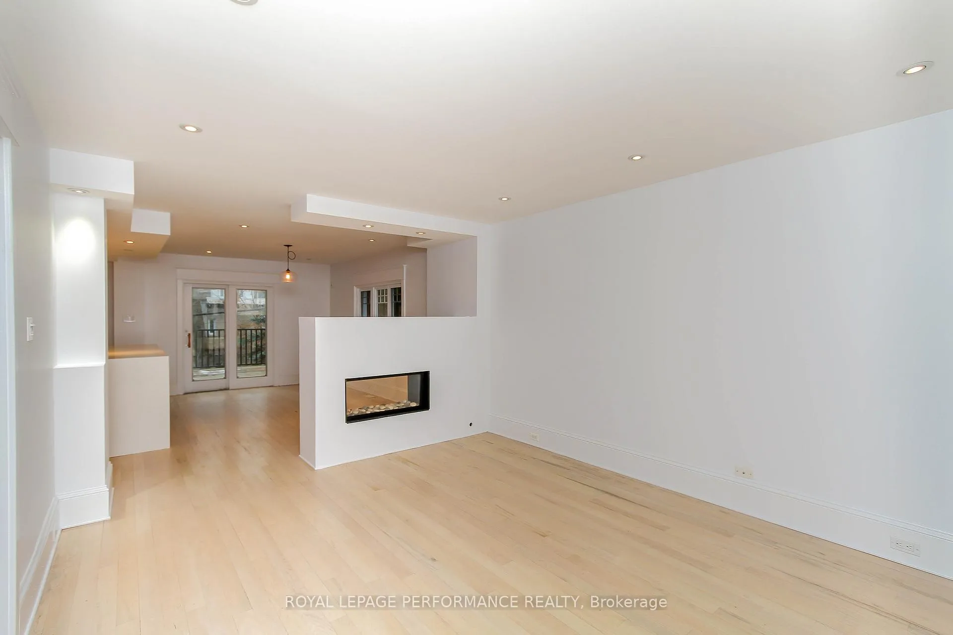 Photo 5 of 14 Clarey Avenue, Ottawa, Glebe — HOMEH