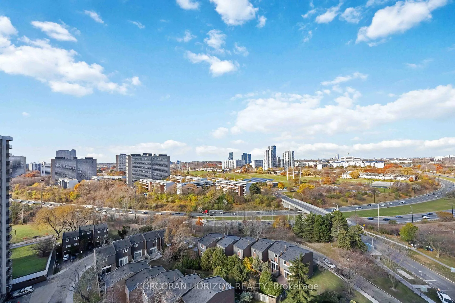 Photo 23 of Unit 1710, 5 Vicora Linkway, Toronto, Flemingdon Park — HOMEH
