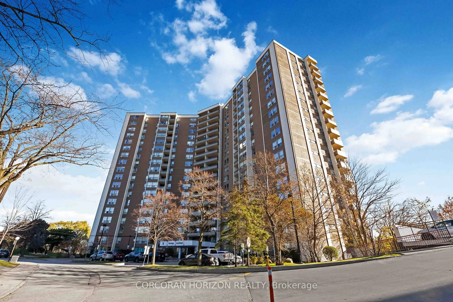 Photo 28 of Unit 1710, 5 Vicora Linkway, Toronto, Flemingdon Park — HOMEH