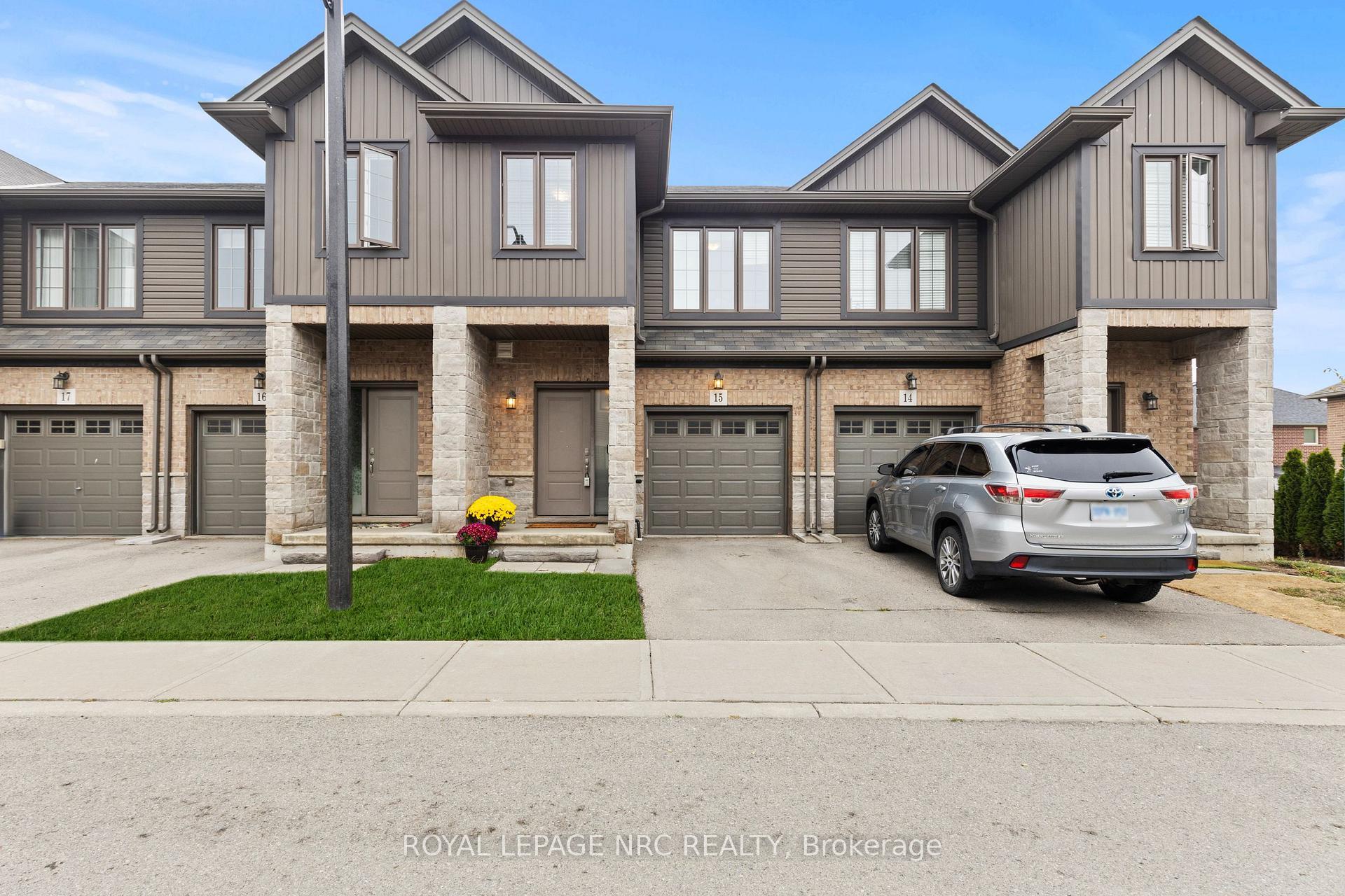 Front of Unit 15, 377 Glancaster Road
