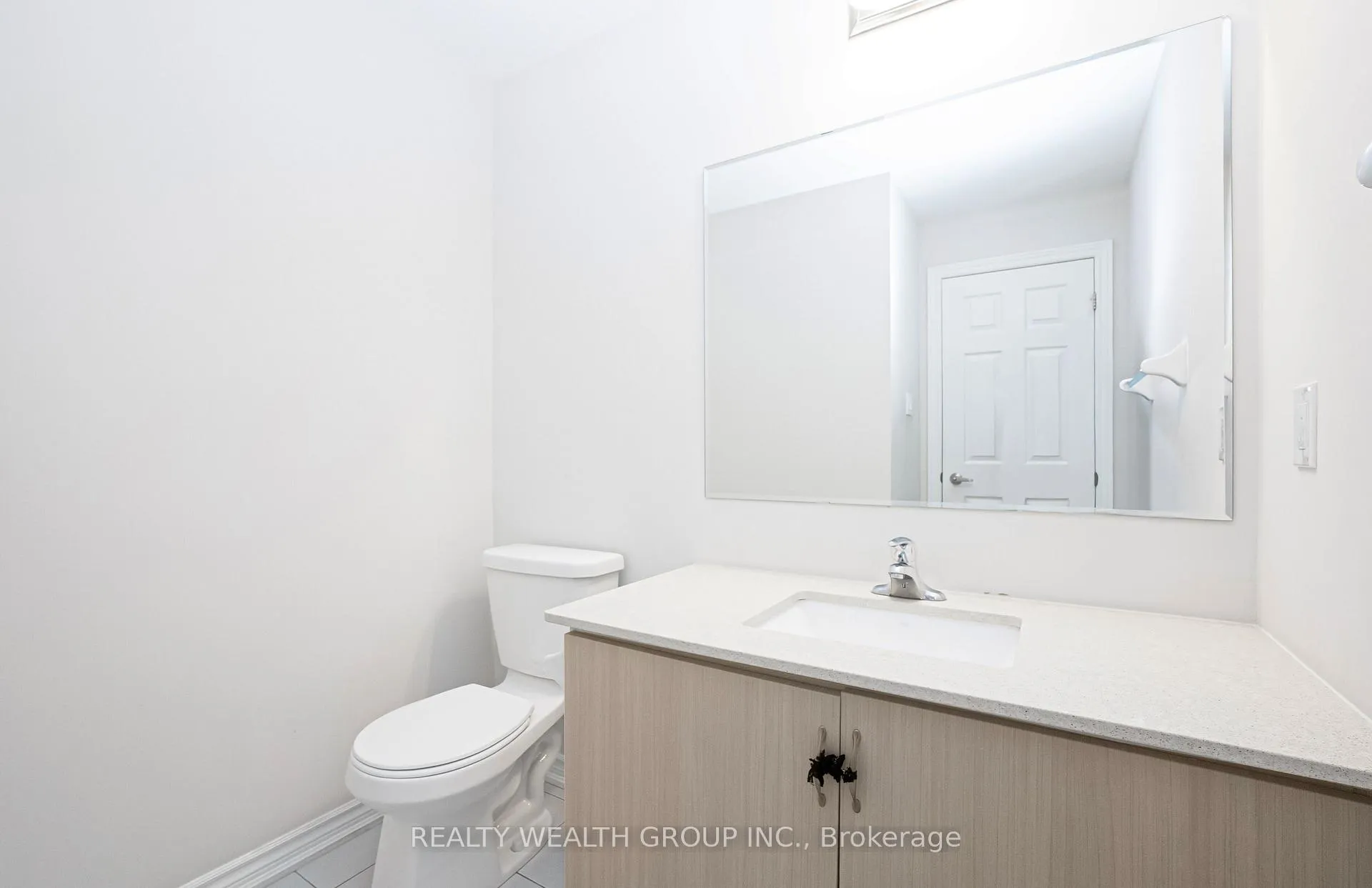 Photo 6 of 40 Madawaksa Road, Caledon, Rural Caledon — HOMEH