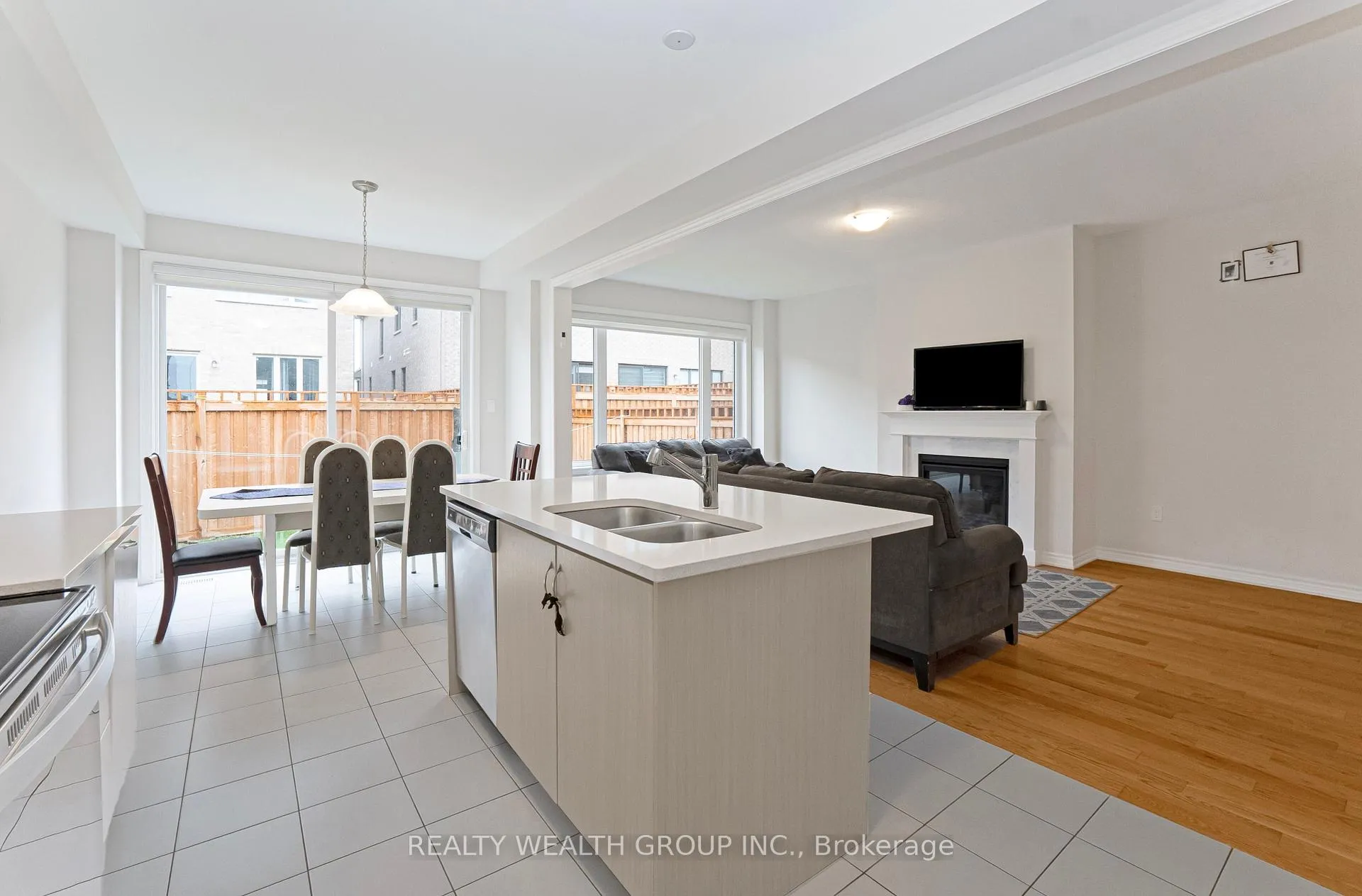 Photo 16 of 40 Madawaksa Road, Caledon, Rural Caledon — HOMEH