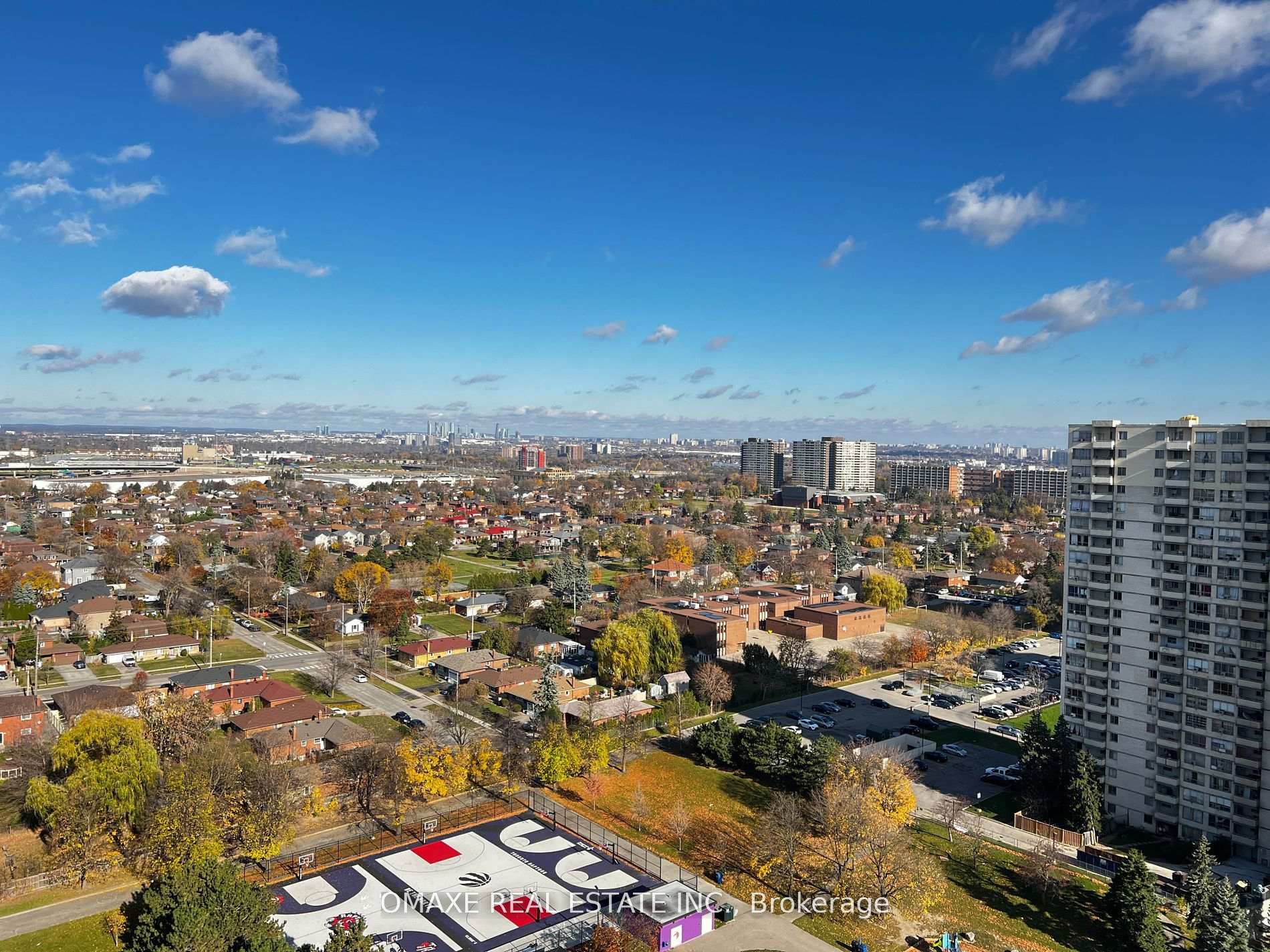 Photo 4 of Unit 2212, 370 Dixon Road, Etobicoke, Kingsview Village-The Westway — HOMEH