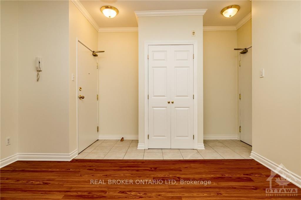 Photo 3 of Unit 4, 110 Briargate, Ottawa, Springridge/East Village — HOMEH