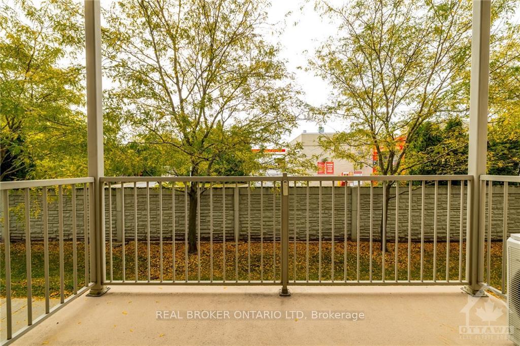 Photo 7 of Unit 4, 110 Briargate, Ottawa, Springridge/East Village — HOMEH
