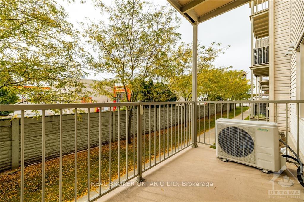 Photo 8 of Unit 4, 110 Briargate, Ottawa, Springridge/East Village — HOMEH
