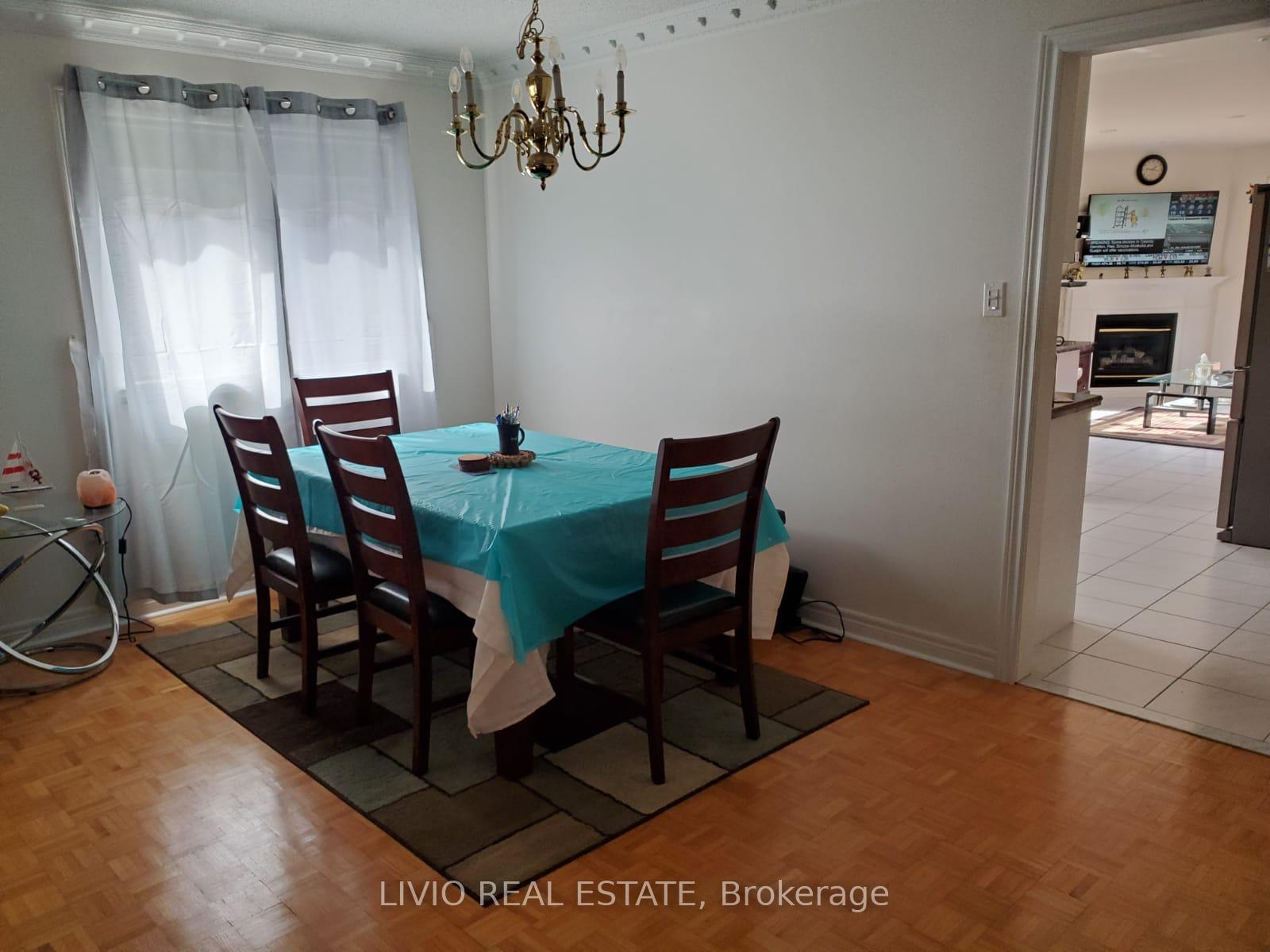 Photo 8 of 71 Fiddleneck Crescent, Brampton, Sandringham-Wellington — HOMEH