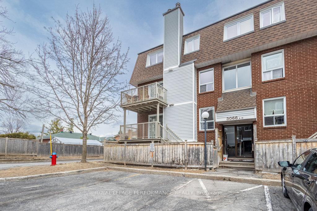 Photo 3 of Unit E, 3066 Councillors Way E, Ottawa, Blossom Park/Leitrim — HOMEH