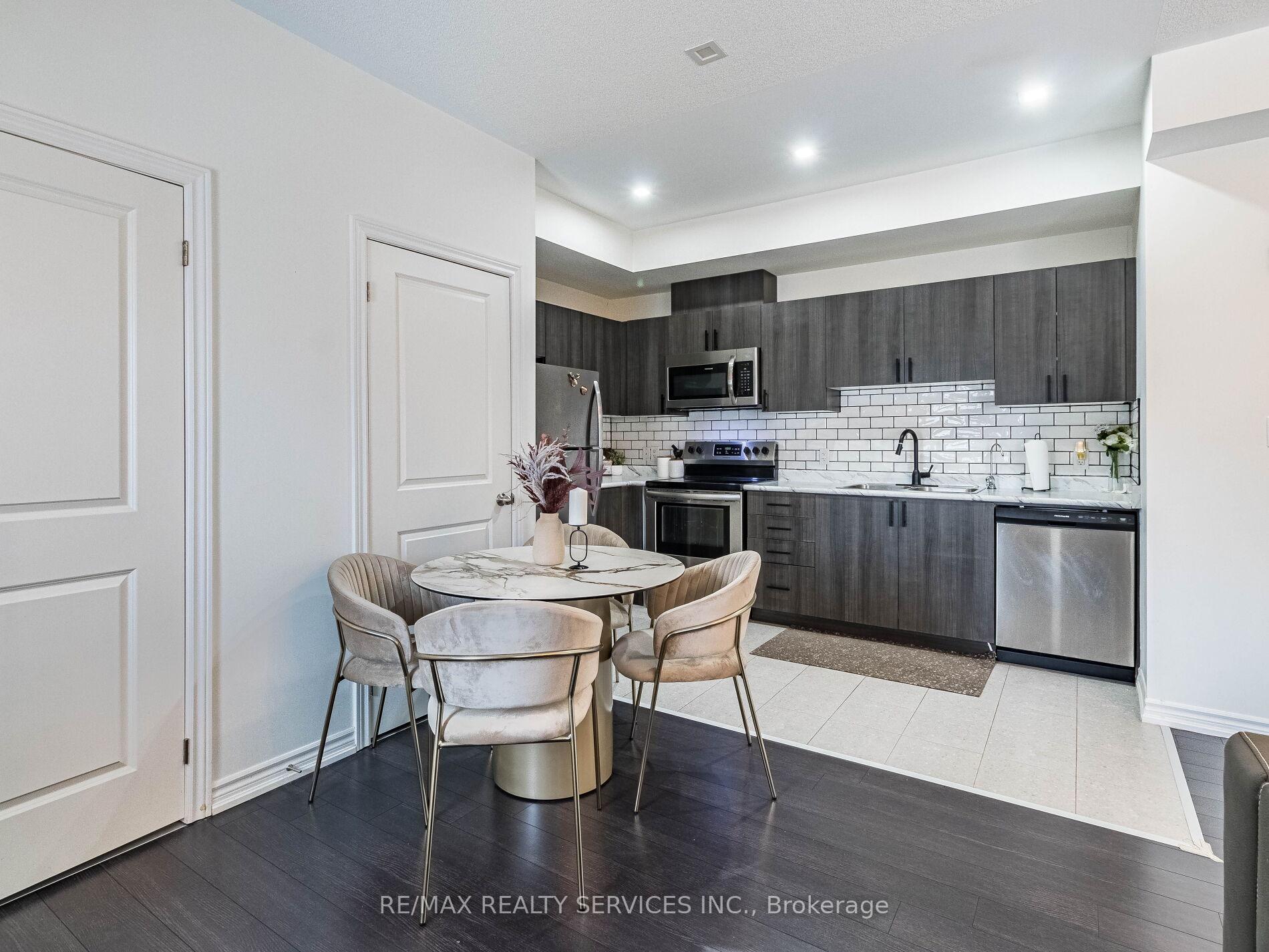 Photo 15 of Unit 10, 2722 William Jackson Drive, Pickering, Duffin Heights — HOMEH