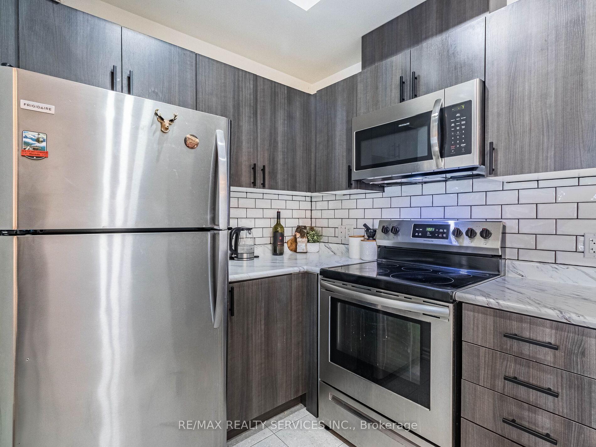 Photo 21 of Unit 10, 2722 William Jackson Drive, Pickering, Duffin Heights — HOMEH