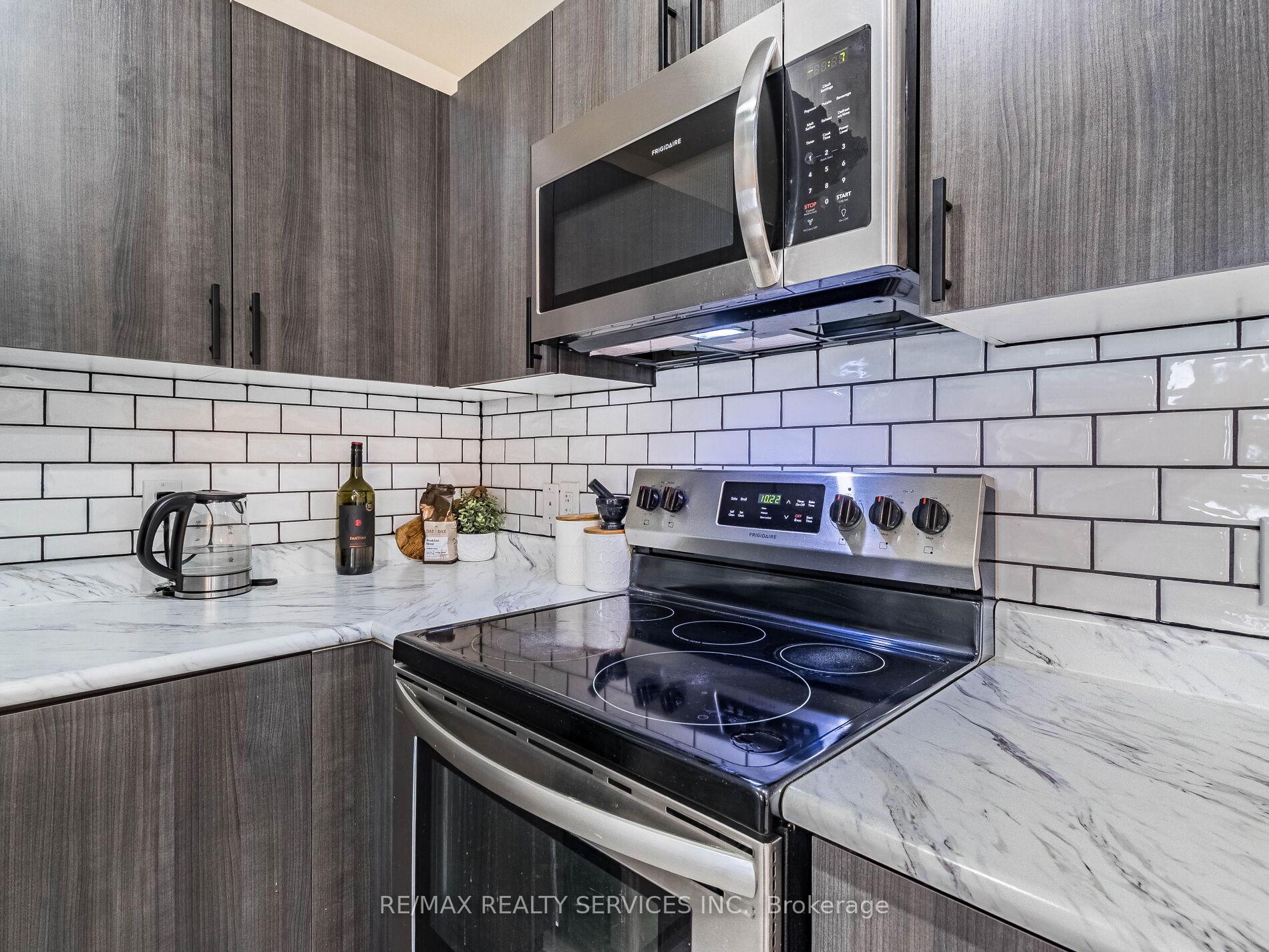 Photo 23 of Unit 10, 2722 William Jackson Drive, Pickering, Duffin Heights — HOMEH