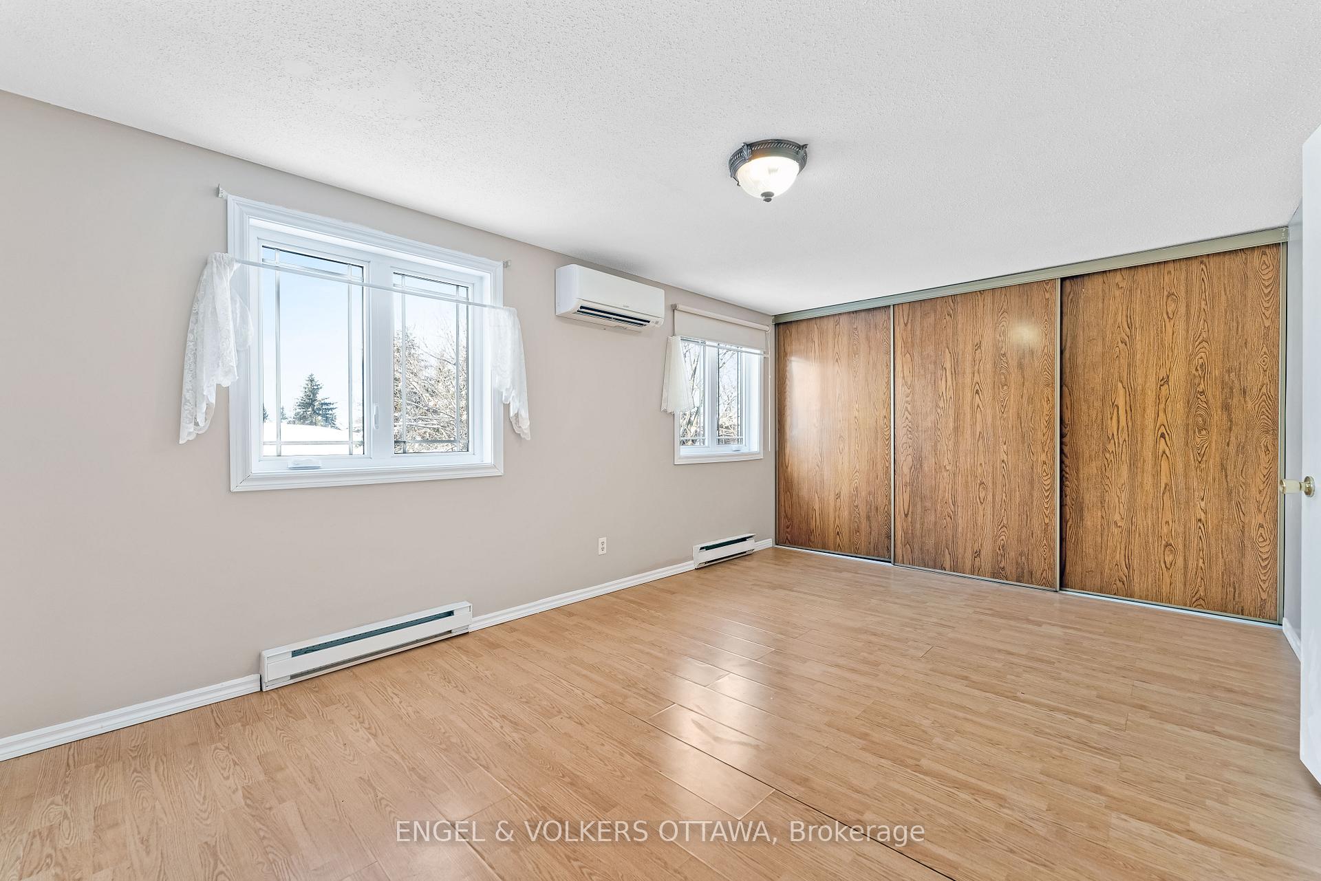Photo 12 of 1320 Birchmount Drive, Ottawa, Pineview — HOMEH