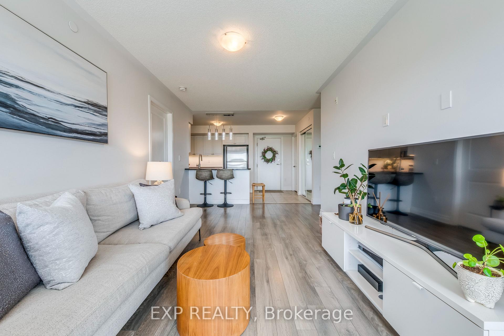 Photo 4 of Unit 406, 1005 Nadalin Heights, Milton, Willmott — HOMEH