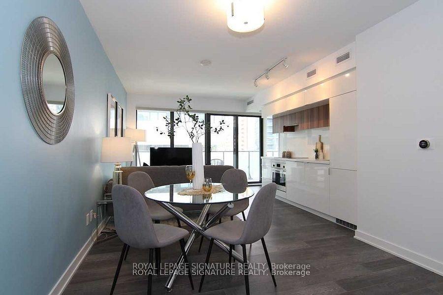 Photo 8 of Unit 303, 185 Roehampton Avenue, Toronto, Mount Pleasant West — HOMEH