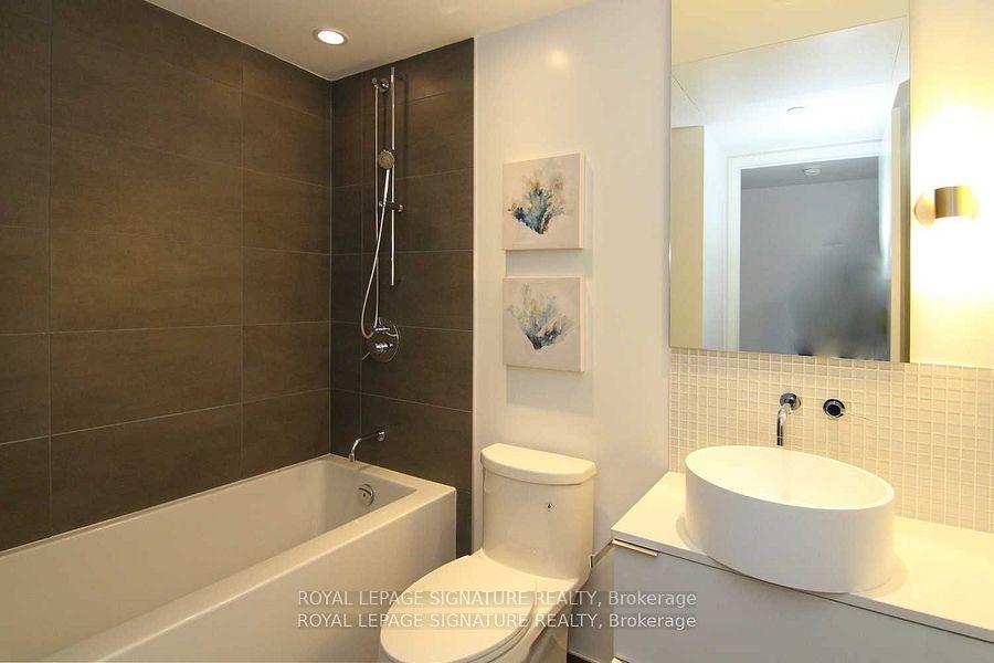 Photo 15 of Unit 303, 185 Roehampton Avenue, Toronto, Mount Pleasant West — HOMEH