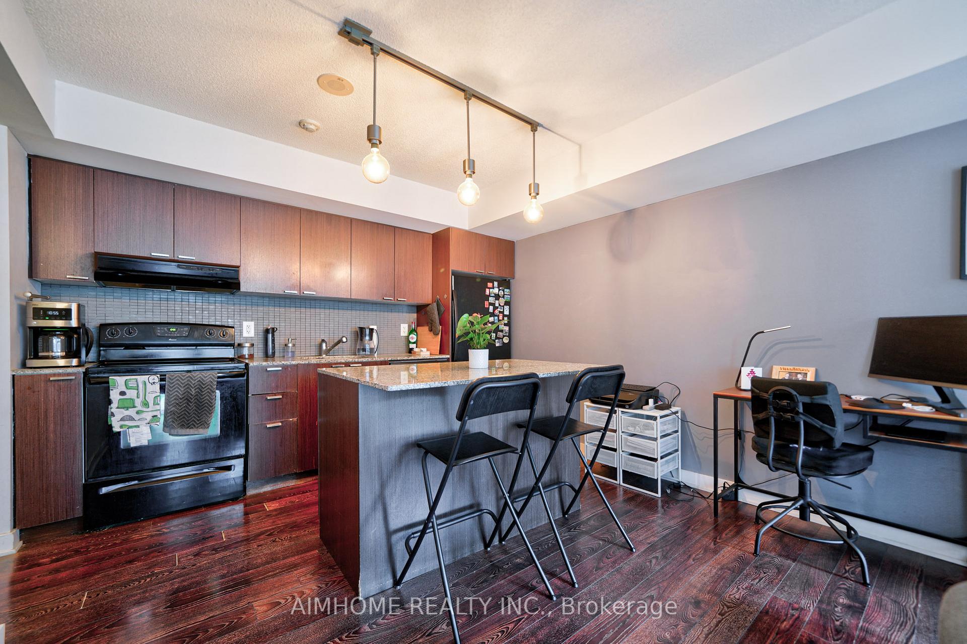 Photo 10 of Unit 401, 110 Charles Street E, Toronto, Church-Yonge Corridor — HOMEH