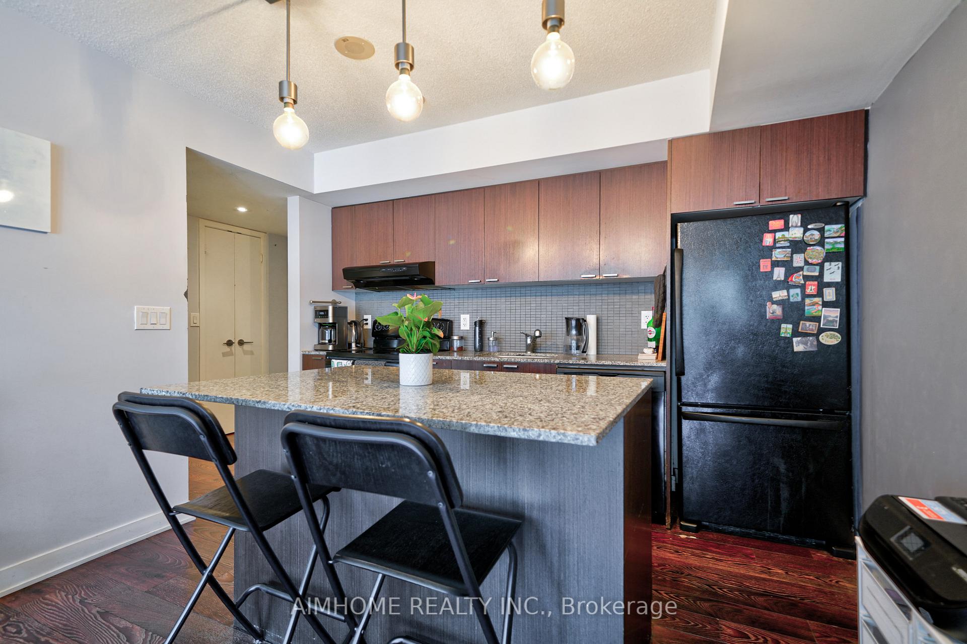 Photo 11 of Unit 401, 110 Charles Street E, Toronto, Church-Yonge Corridor — HOMEH
