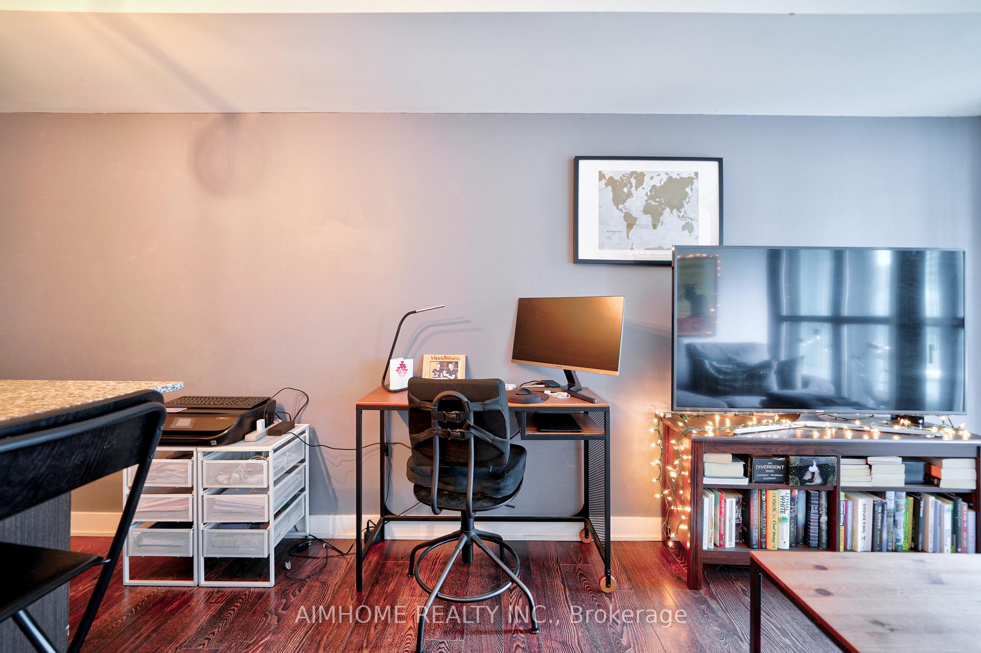 Photo 13 of Unit 401, 110 Charles Street E, Toronto, Church-Yonge Corridor — HOMEH