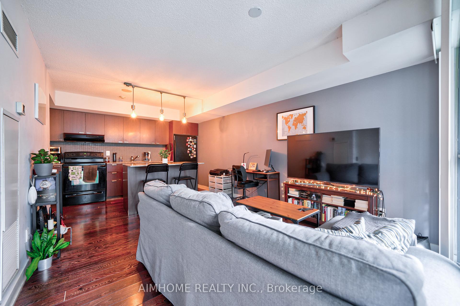 Photo 17 of Unit 401, 110 Charles Street E, Toronto, Church-Yonge Corridor — HOMEH