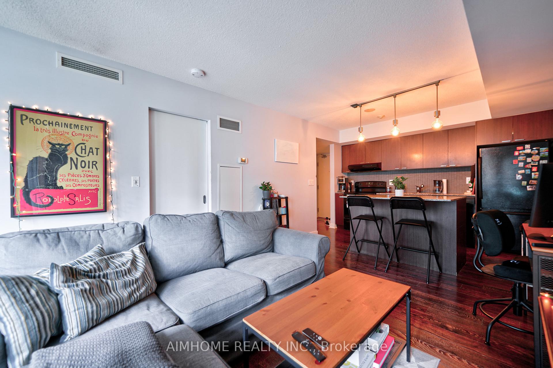 Photo 18 of Unit 401, 110 Charles Street E, Toronto, Church-Yonge Corridor — HOMEH