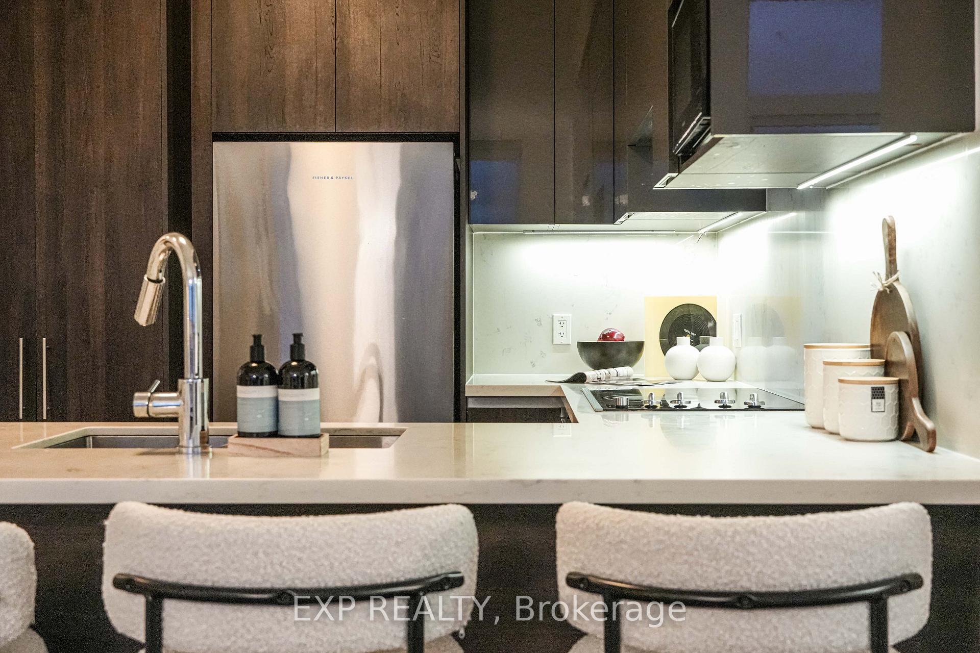 Photo 10 of Unit 2205, 15 Water Walk Drive, Markham, Unionville — HOMEH