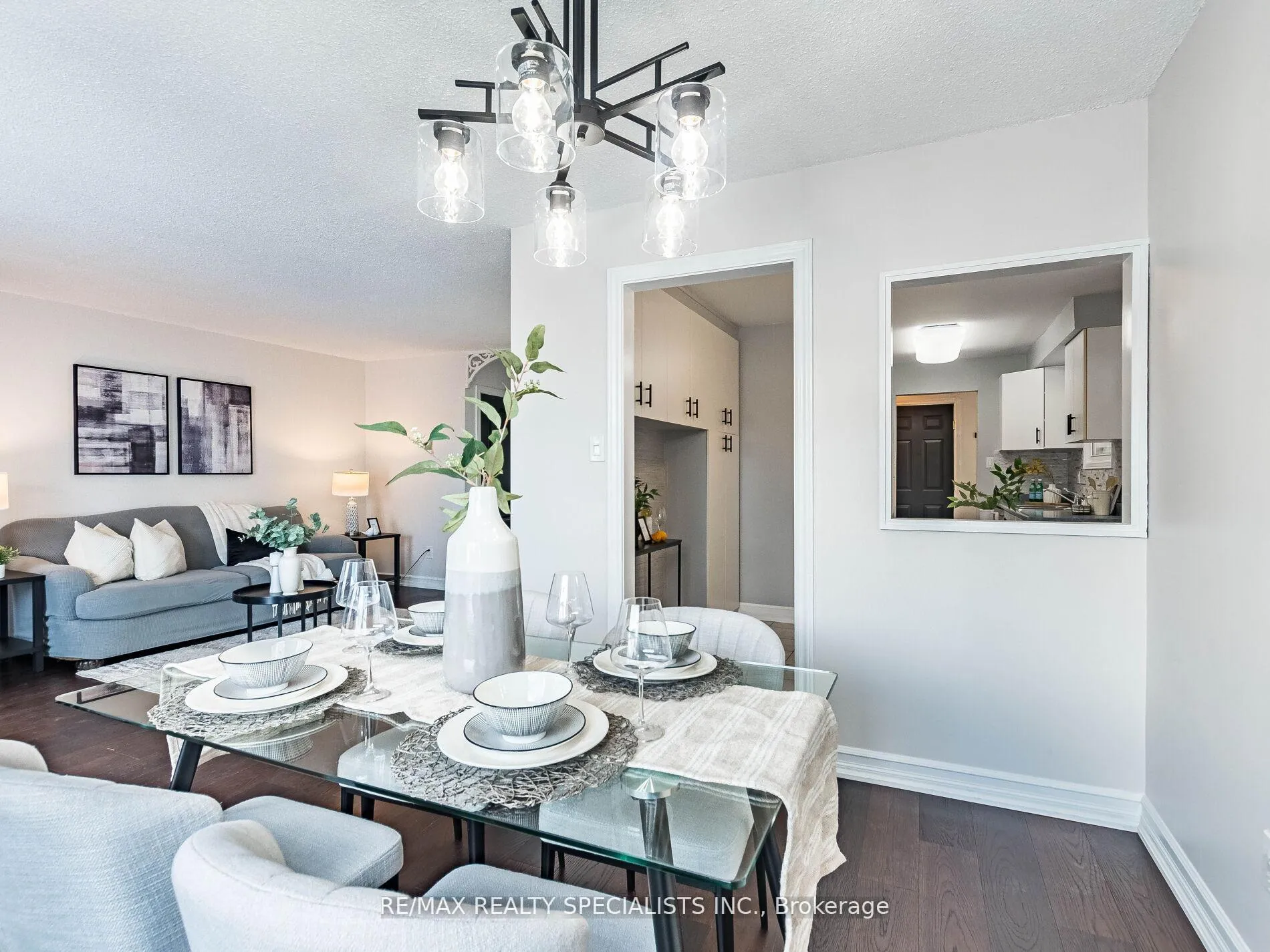 Photo 22 of 11 Foxacre Row, Brampton, Madoc — HOMEH