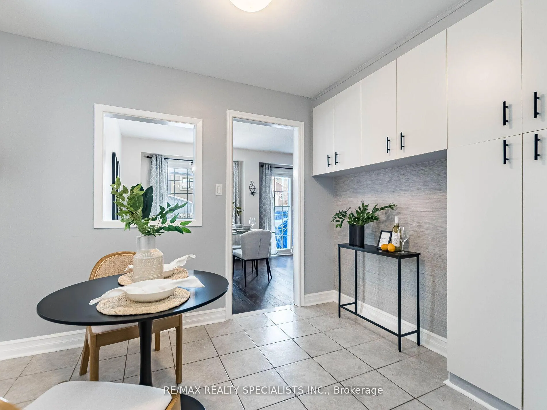 Photo 29 of 11 Foxacre Row, Brampton, Madoc — HOMEH