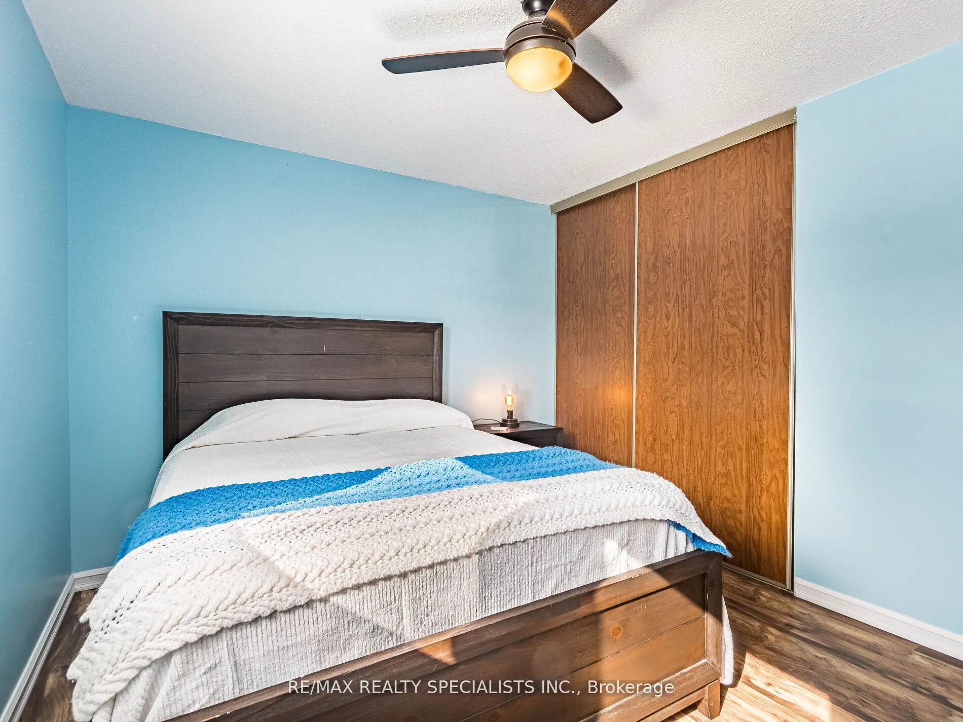 Photo 35 of 11 Foxacre Row, Brampton, Madoc — HOMEH