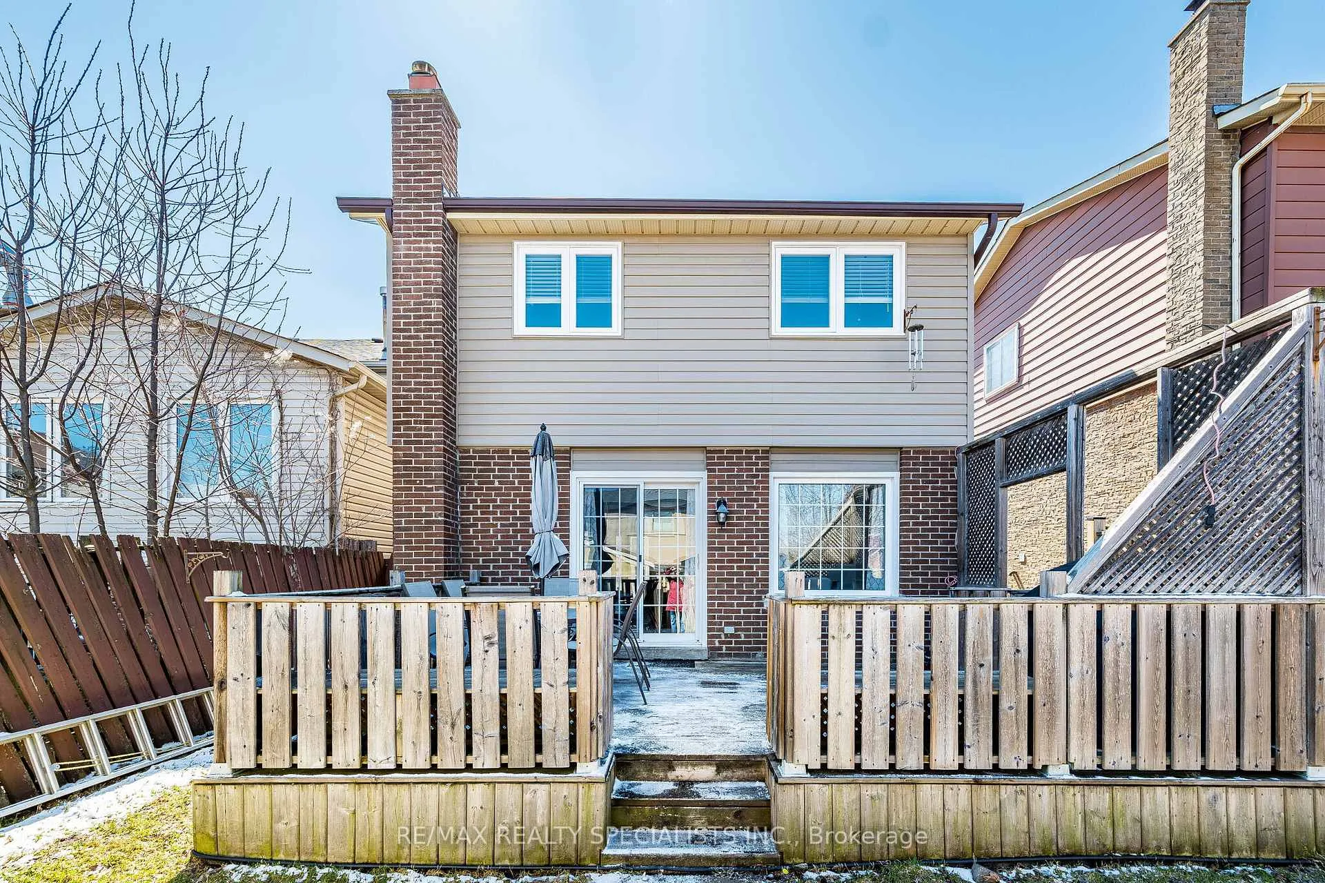 Photo 48 of 11 Foxacre Row, Brampton, Madoc — HOMEH