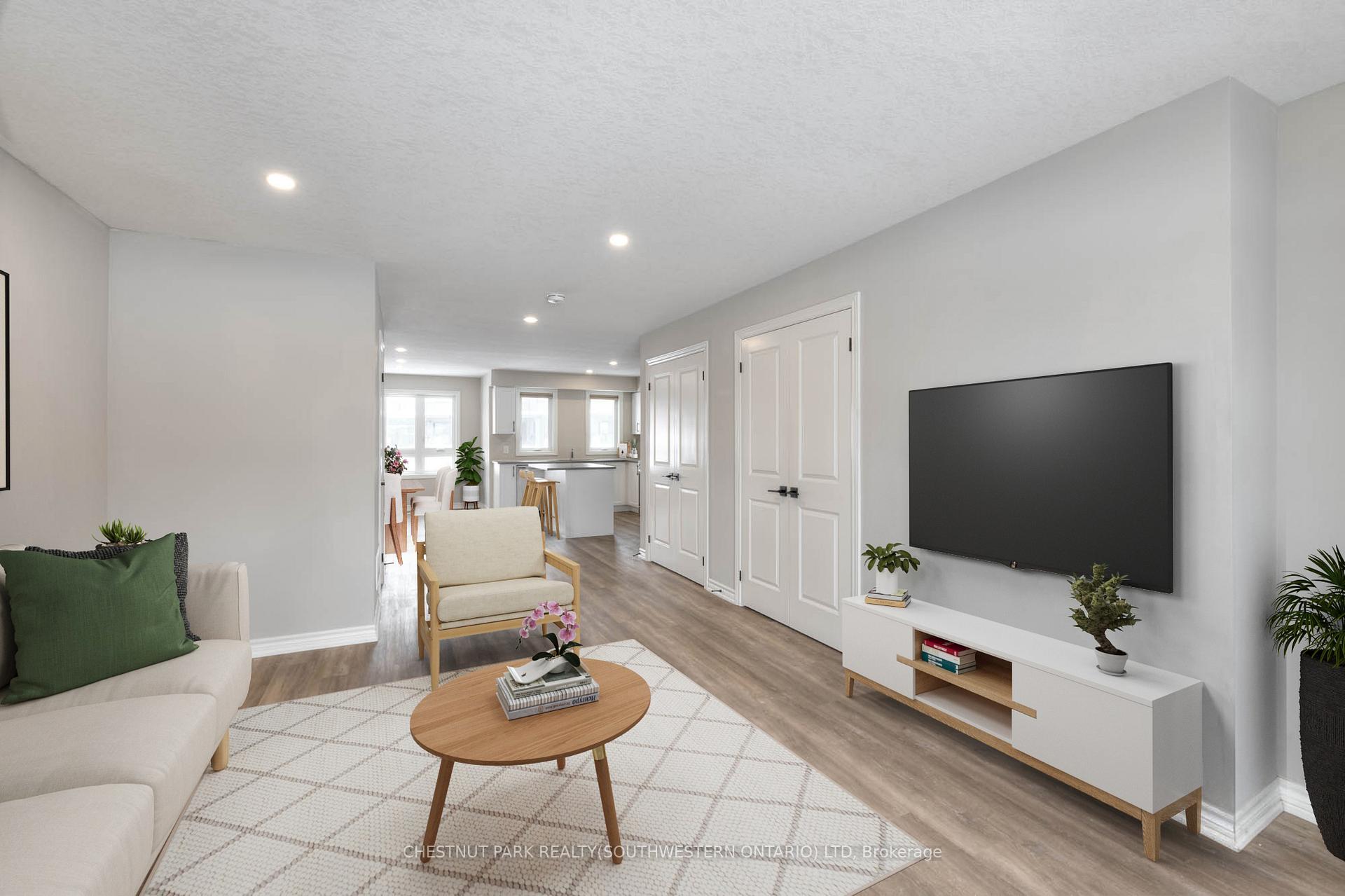 Photo 7 of Unit 41, 253 Chapel Hill Drive, Kitchener — HOMEH