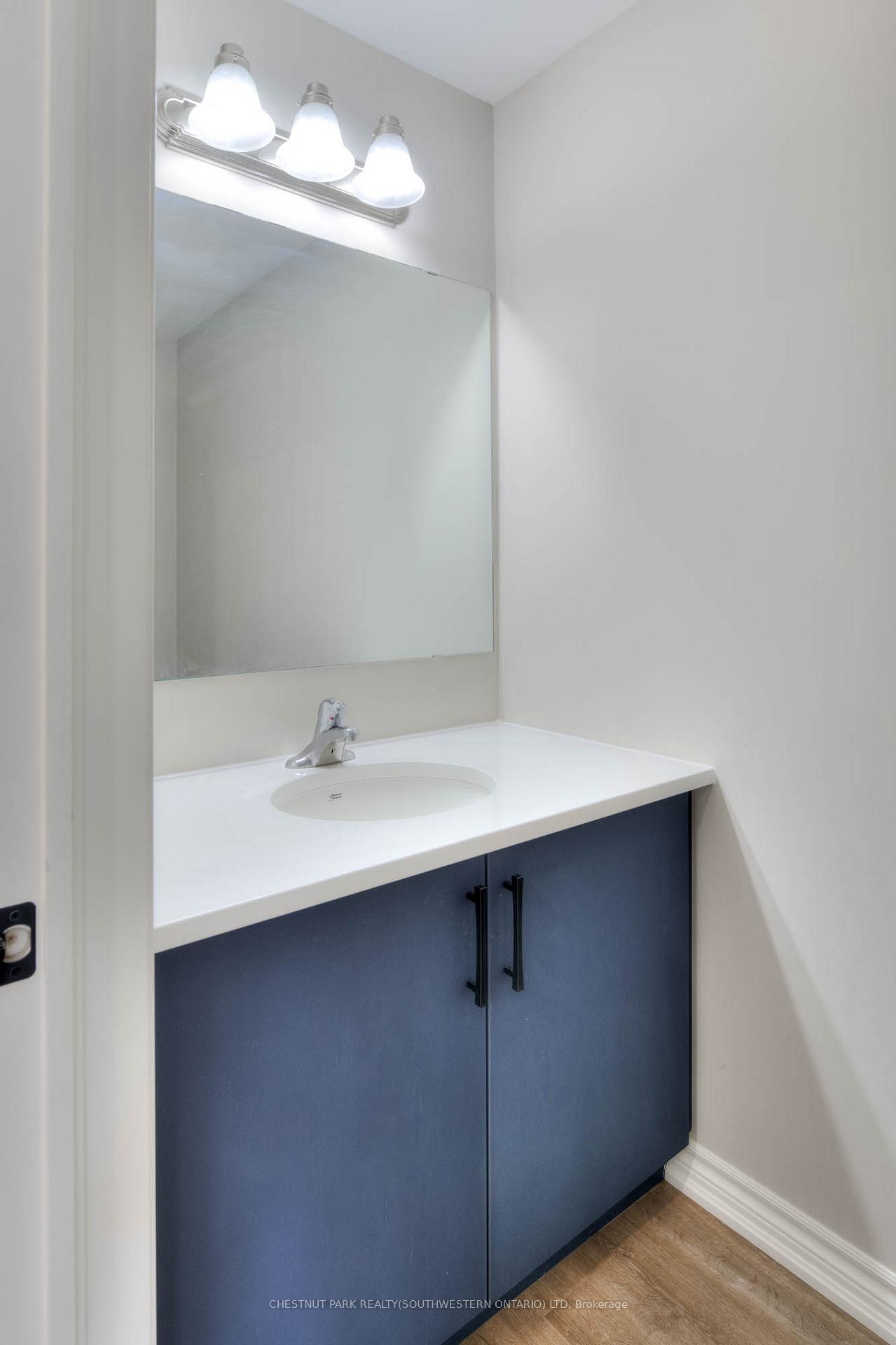 Photo 26 of Unit 41, 253 Chapel Hill Drive, Kitchener — HOMEH