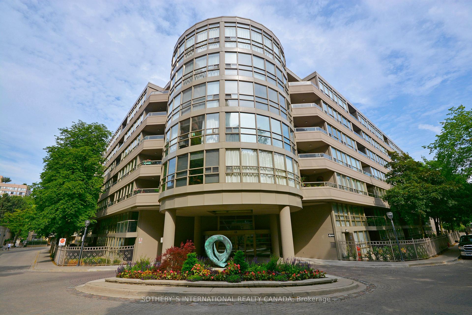 Front of Unit PH7, 18 Lower Village Gate