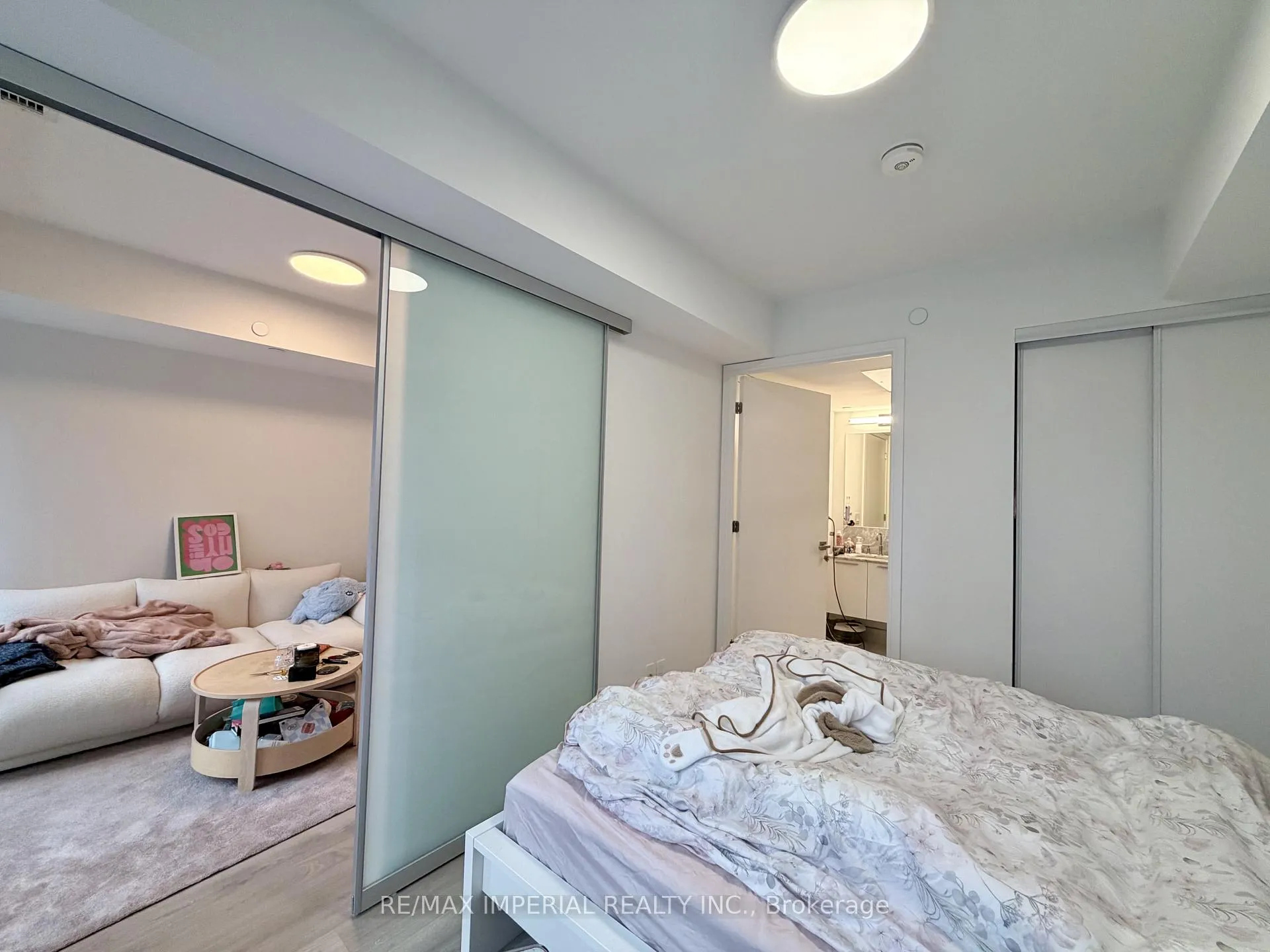 Photo 6 of Unit 306, 3 Gloucester Street, Toronto, Church-Yonge Corridor — HOMEH