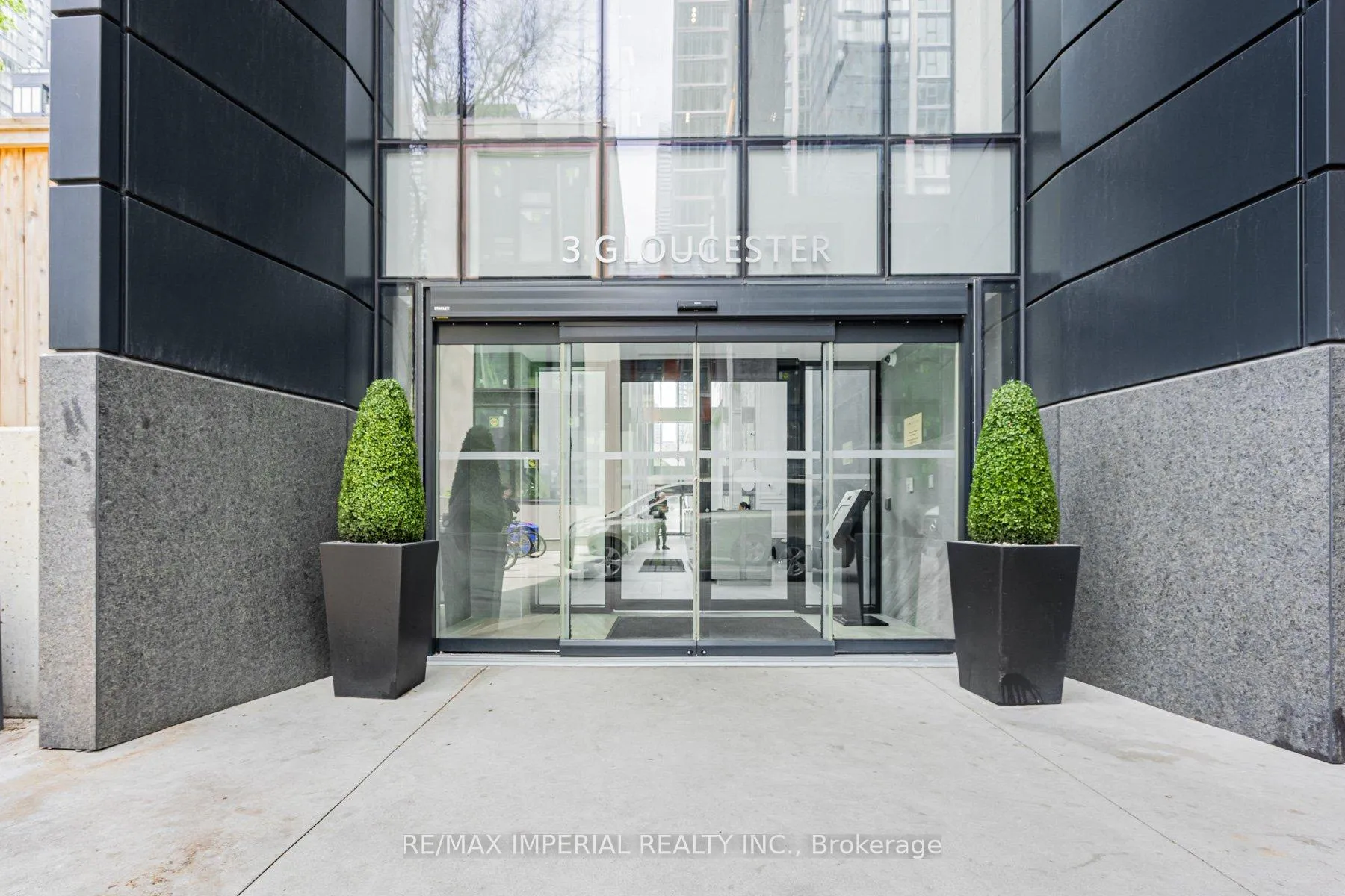 Photo 15 of Unit 306, 3 Gloucester Street, Toronto, Church-Yonge Corridor — HOMEH