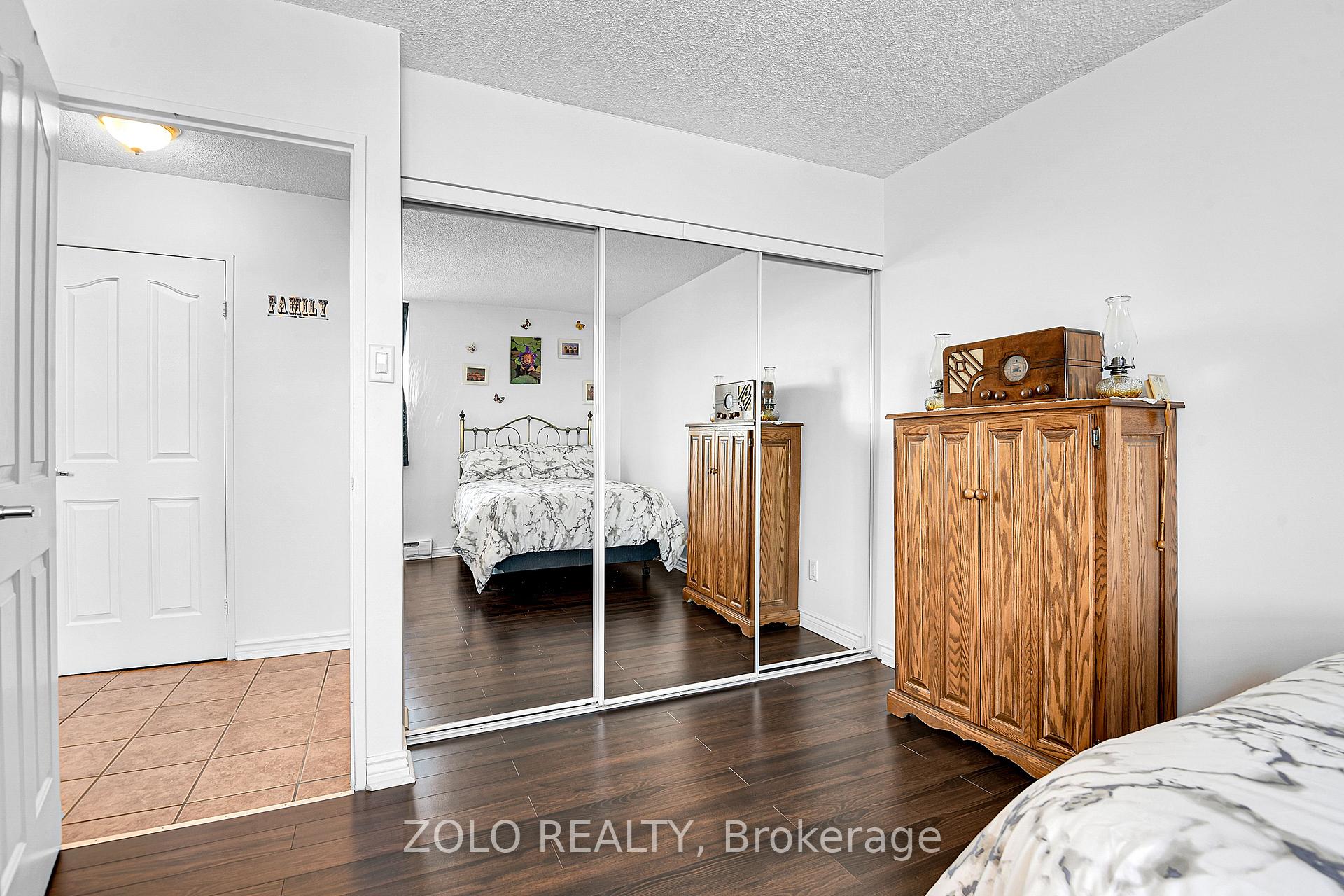 Photo 21 of Unit 905, 2000 Jasmine Crescent, Ottawa, Beacon Hill South — HOMEH