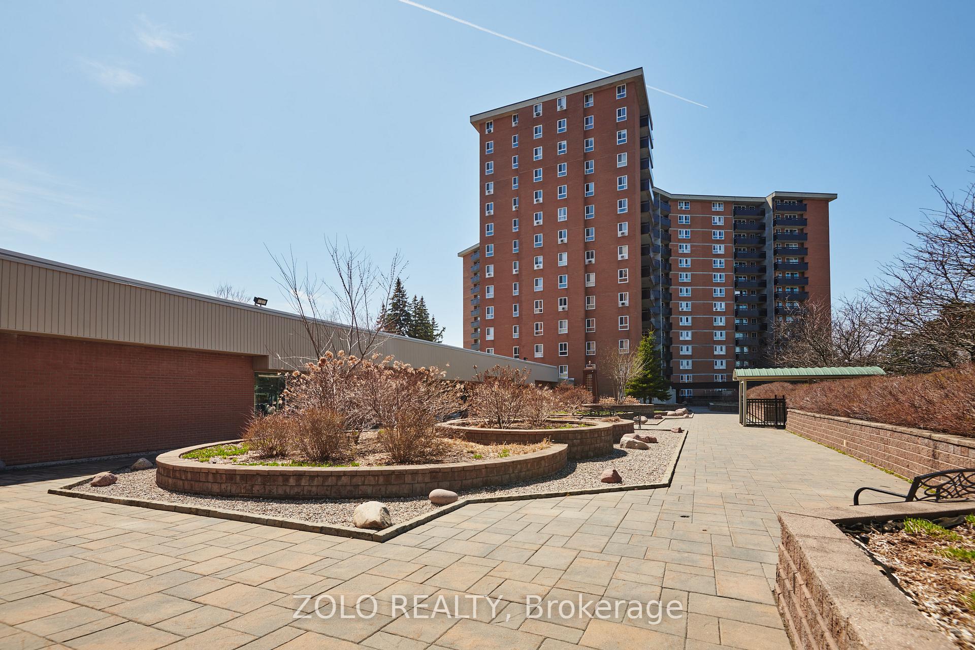 Photo 37 of Unit 905, 2000 Jasmine Crescent, Ottawa, Beacon Hill South — HOMEH