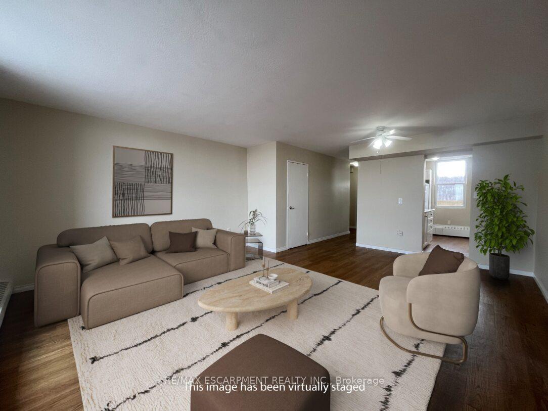 Photo 1 of Unit 822, 350 Quigley Road, Hamilton, Vincent — HOMEH