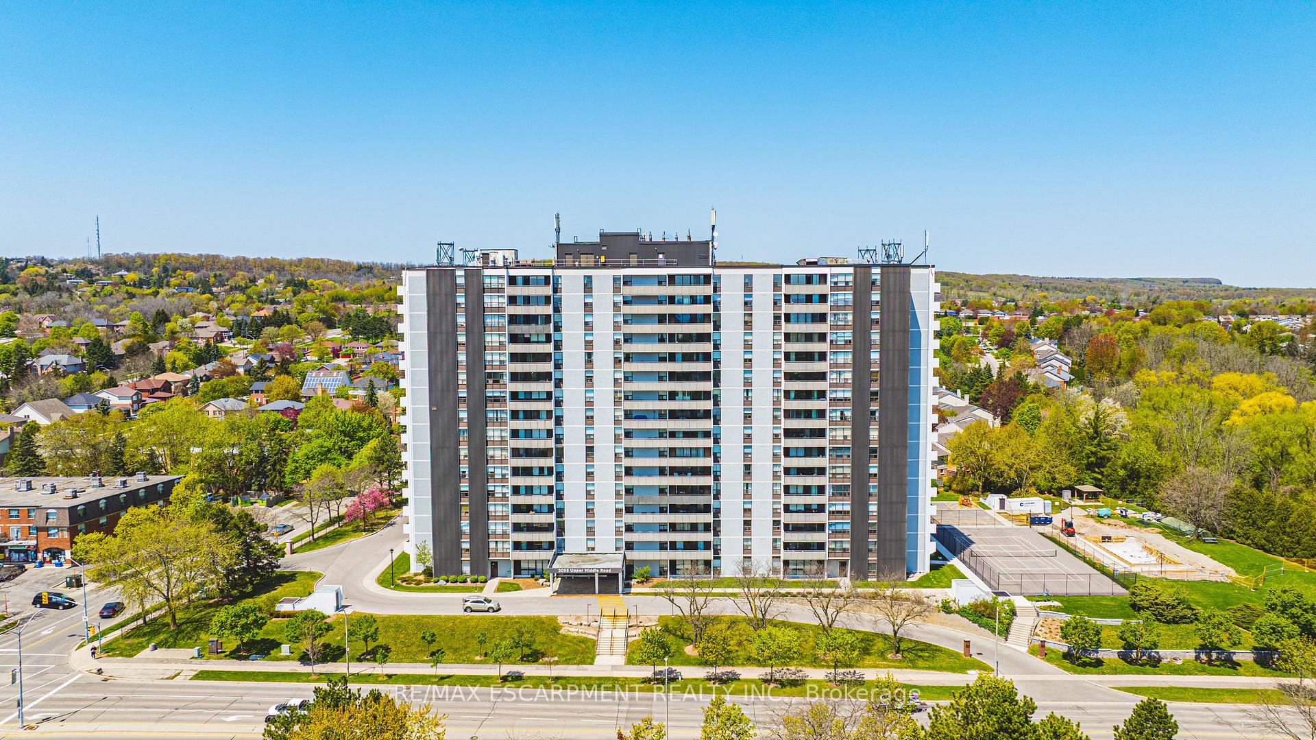 Front of Unit 509, 2055 Upper Middle Road