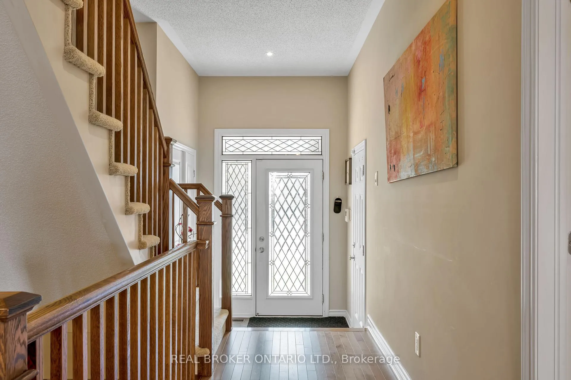 Photo 3 of 291 Shinleaf Crescent, Ottawa, Mer Bleue/Bradley Estates/Anderson Park — HOMEH