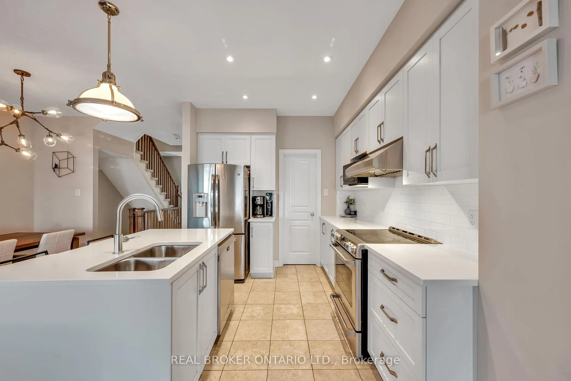 Photo 14 of 291 Shinleaf Crescent, Ottawa, Mer Bleue/Bradley Estates/Anderson Park — HOMEH