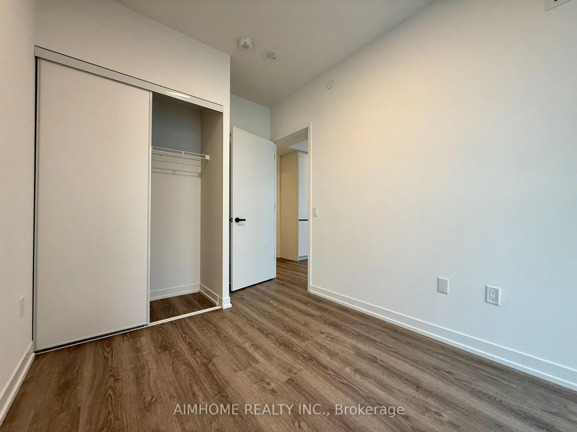 Photo 11 of Unit 2909, 8 Interchange Way, Vaughan, Vaughan Corporate Centre — HOMEH