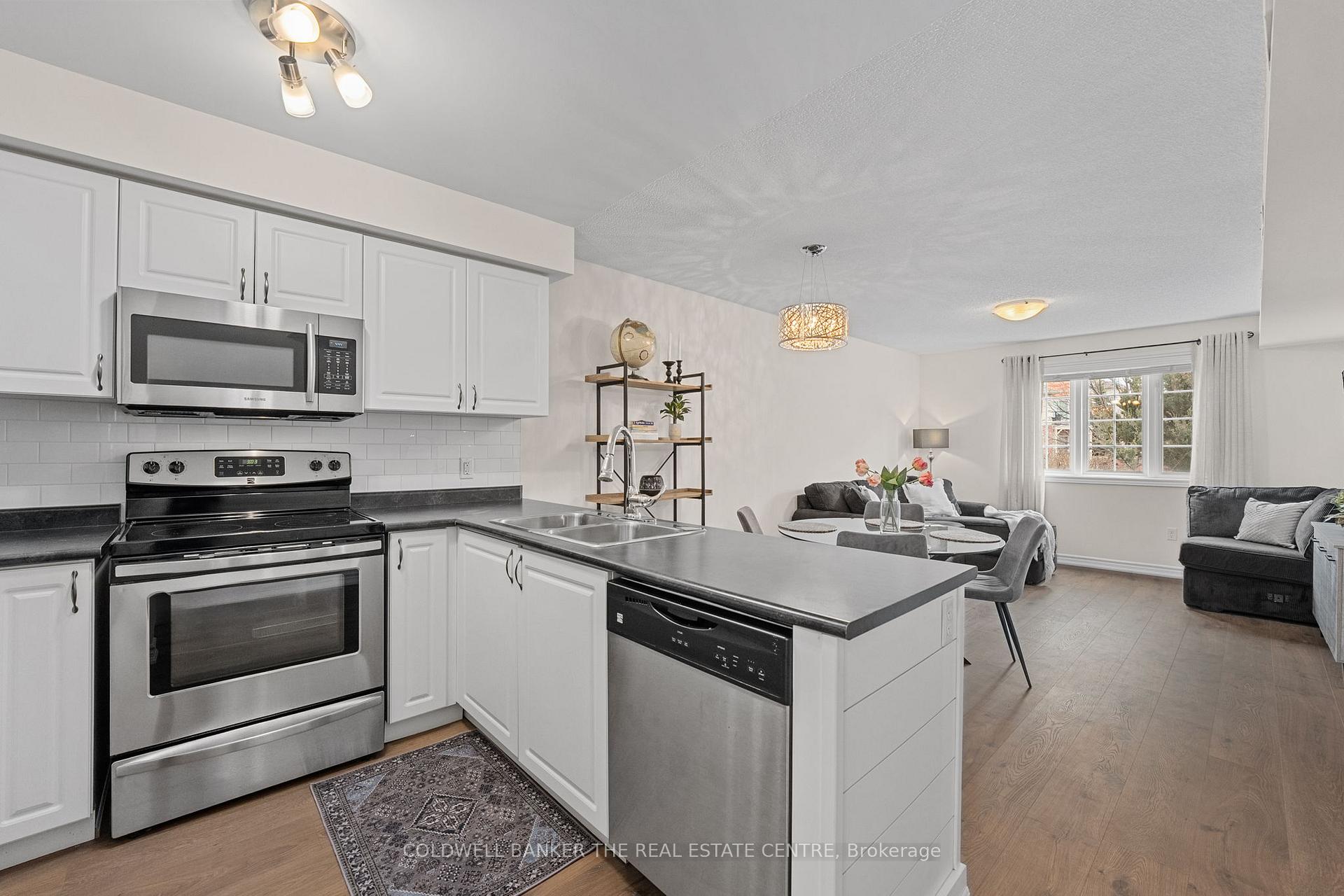 Photo 8 of Unit 1, 53 Ferndale Drive S, Barrie, Ardagh — HOMEH