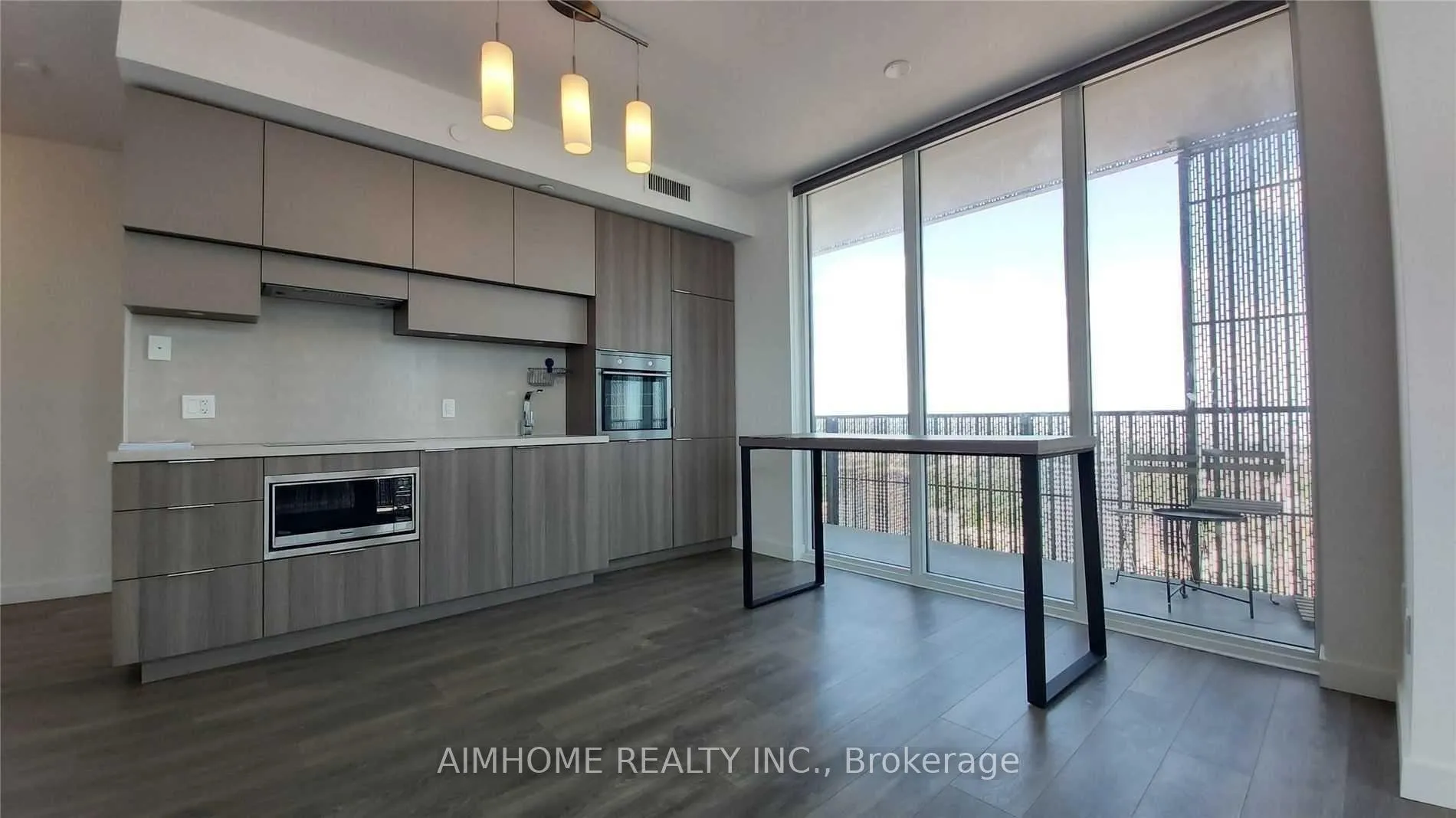 Photo 3 of Unit 3111, 8 Eglinton Avenue E, Toronto, Mount Pleasant West — HOMEH