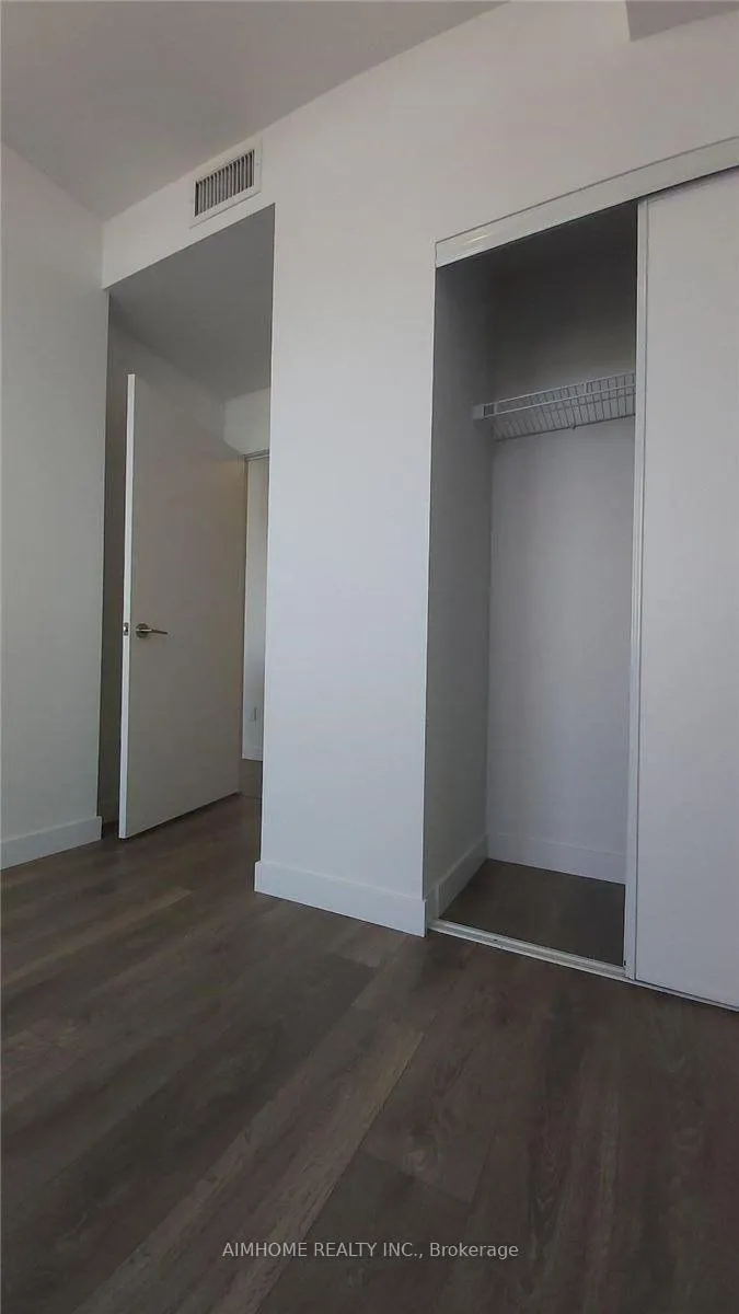 Photo 7 of Unit 3111, 8 Eglinton Avenue E, Toronto, Mount Pleasant West — HOMEH