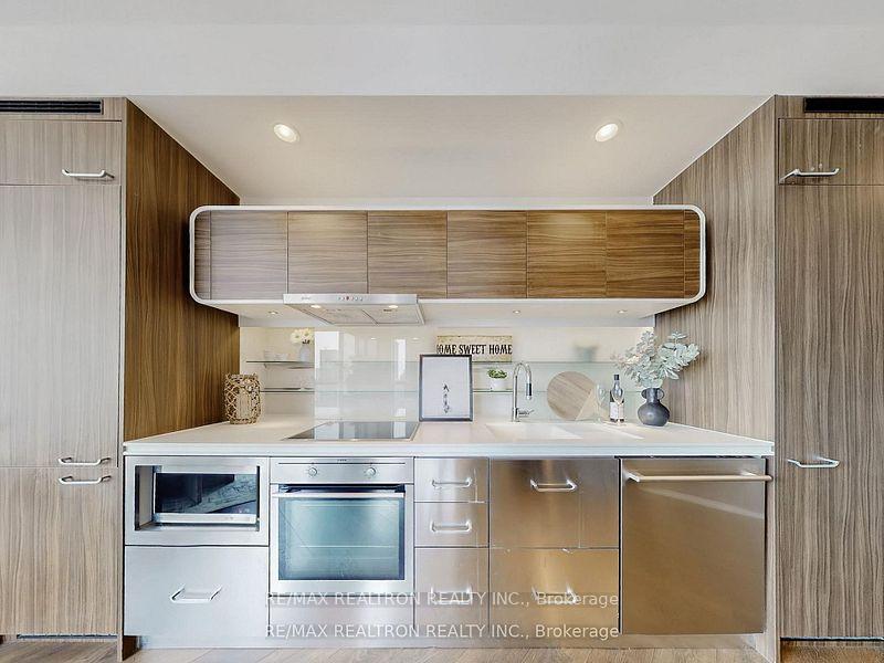 Photo 12 of Unit 3907, 45 Charles Street E, Toronto, Church-Yonge Corridor — HOMEH